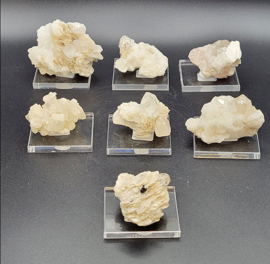 Mixed mineral specimens - Albite, Feldspar, Apophyllite