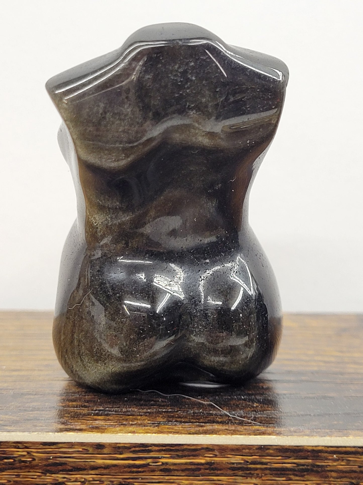 Pregnant goddess body