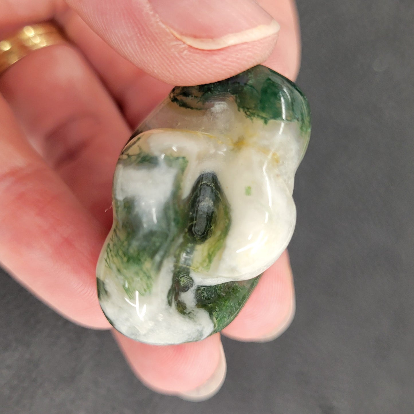 Double heart carving