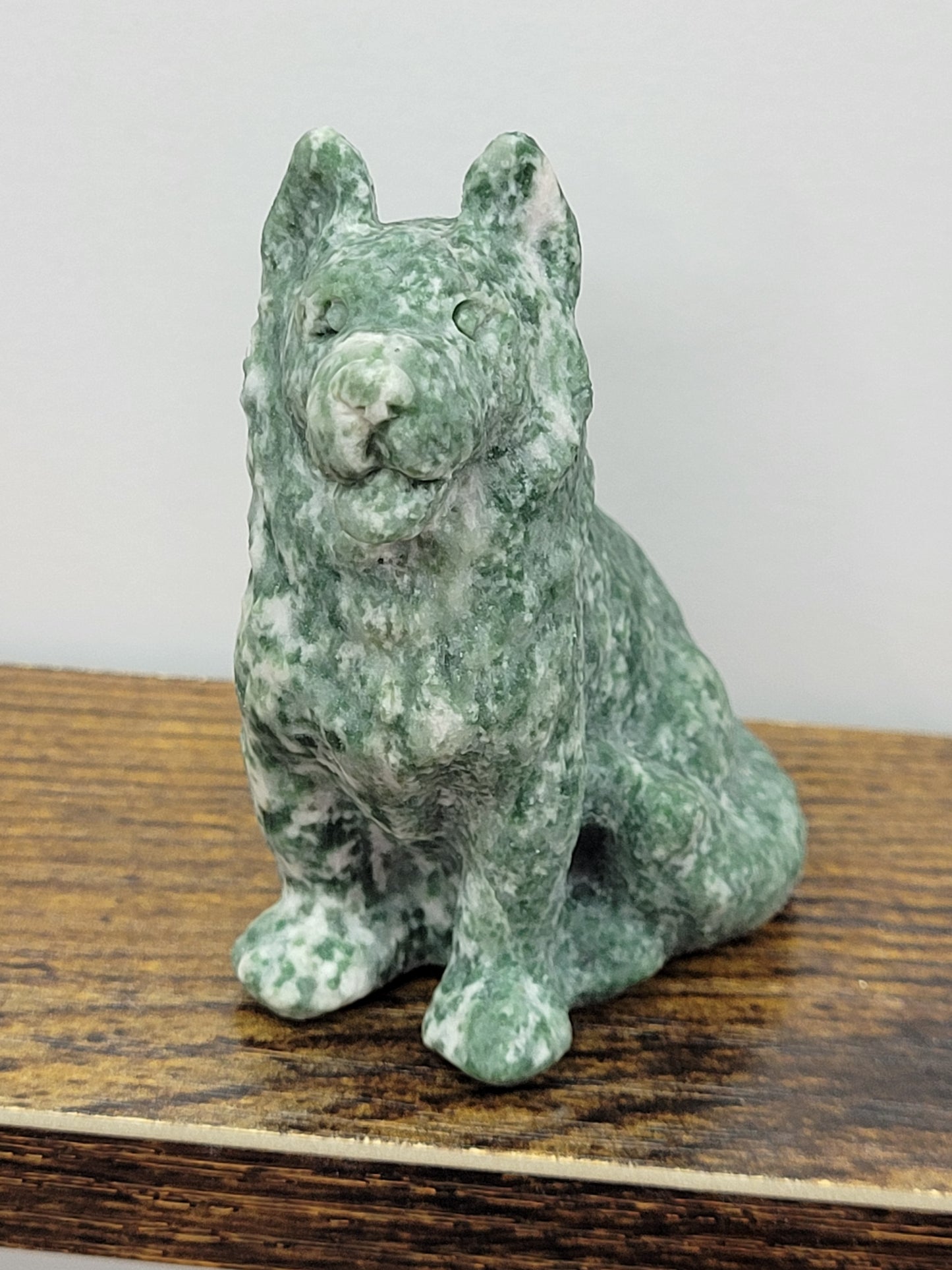 Dog carving - German Shepherd (large)