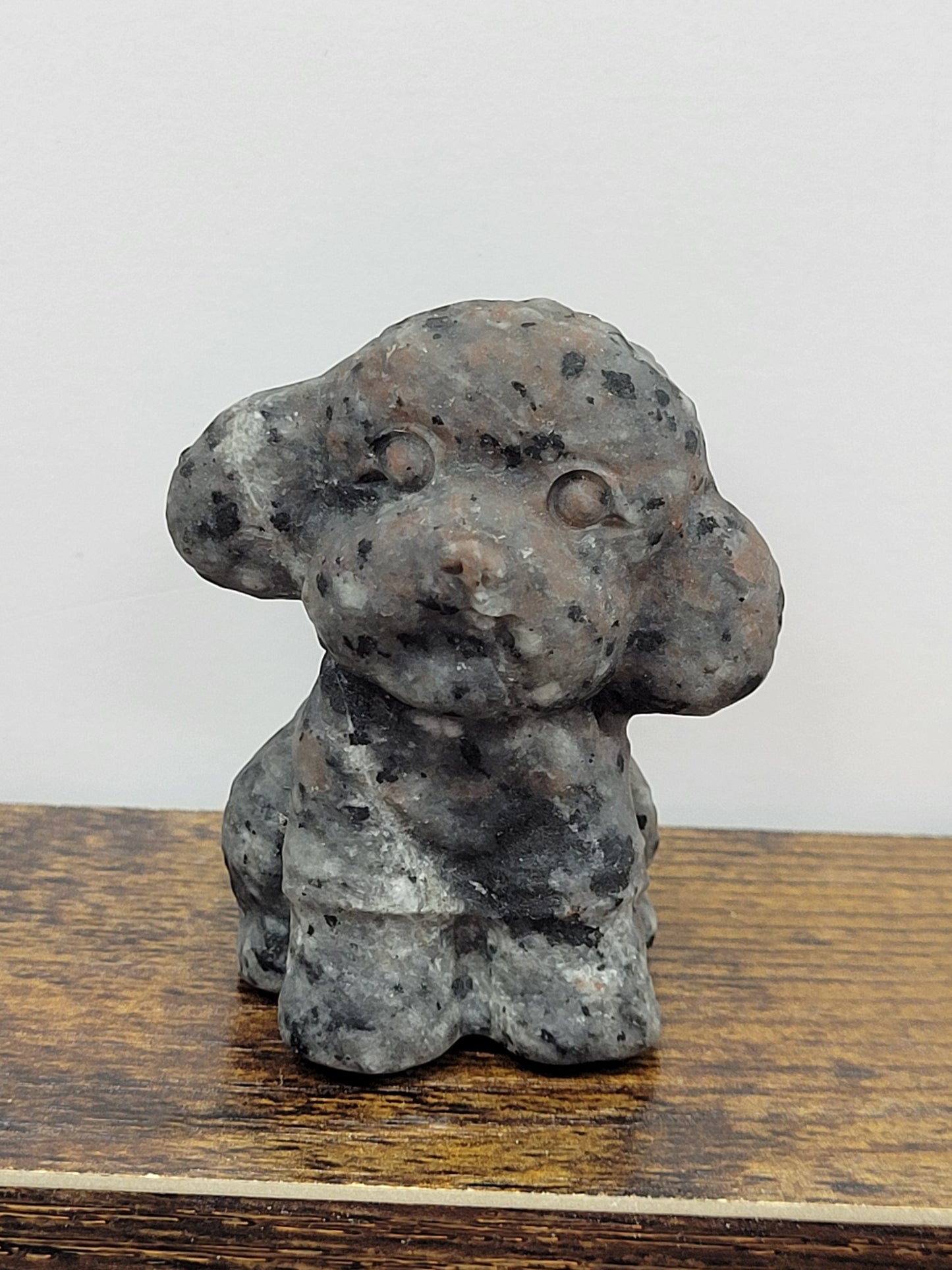 Dog carving - Poodle