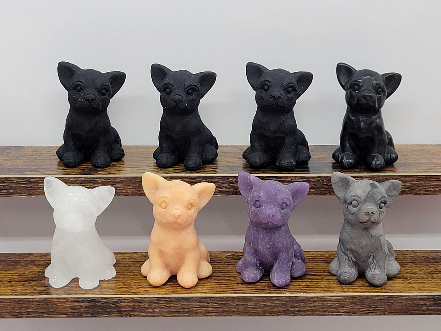 Dog carving - Chihuahua