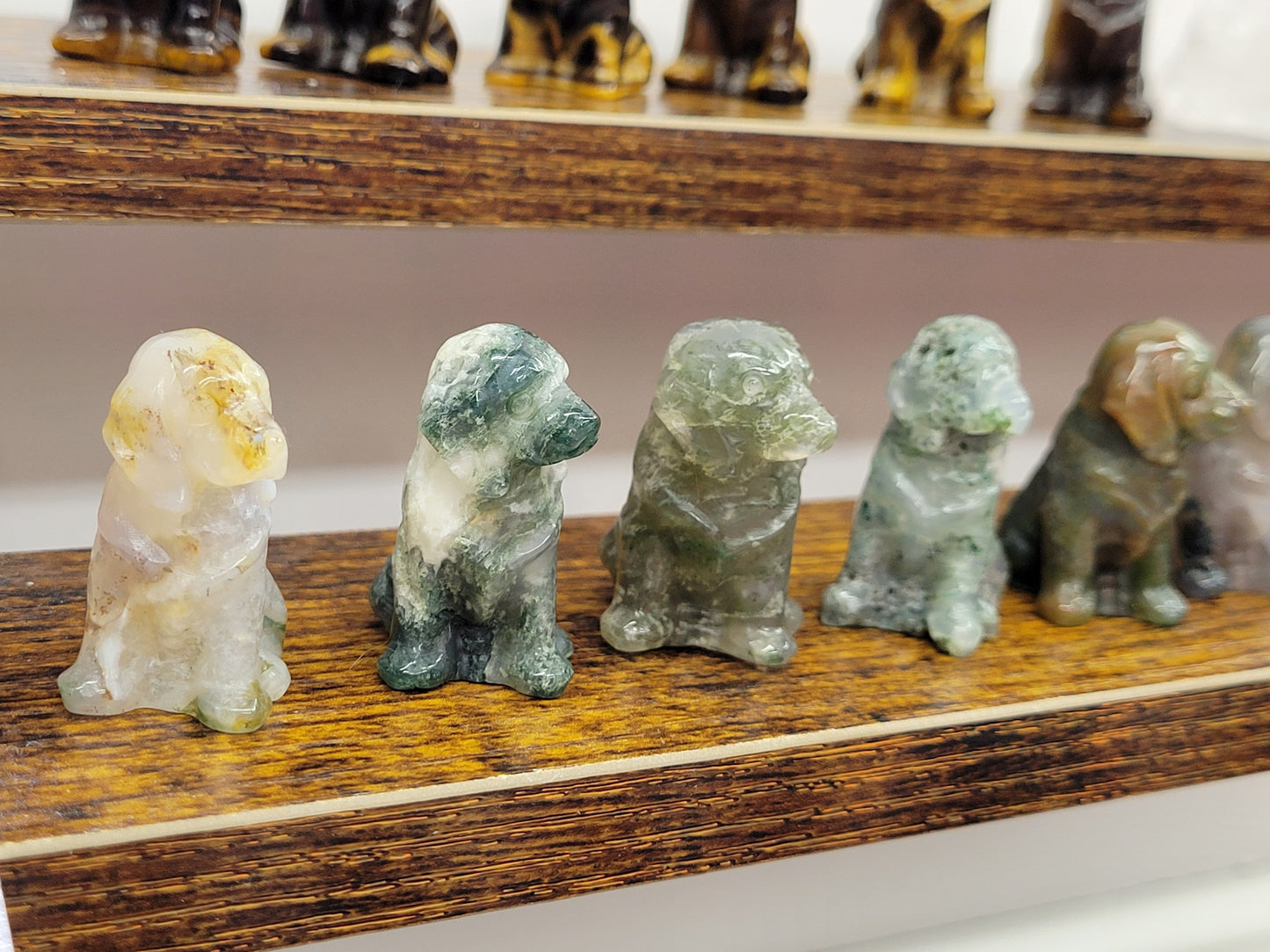 Dog carving - Lab/Hound (small)