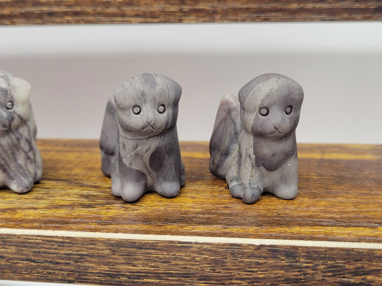 Dog carving - Angel dog (small)