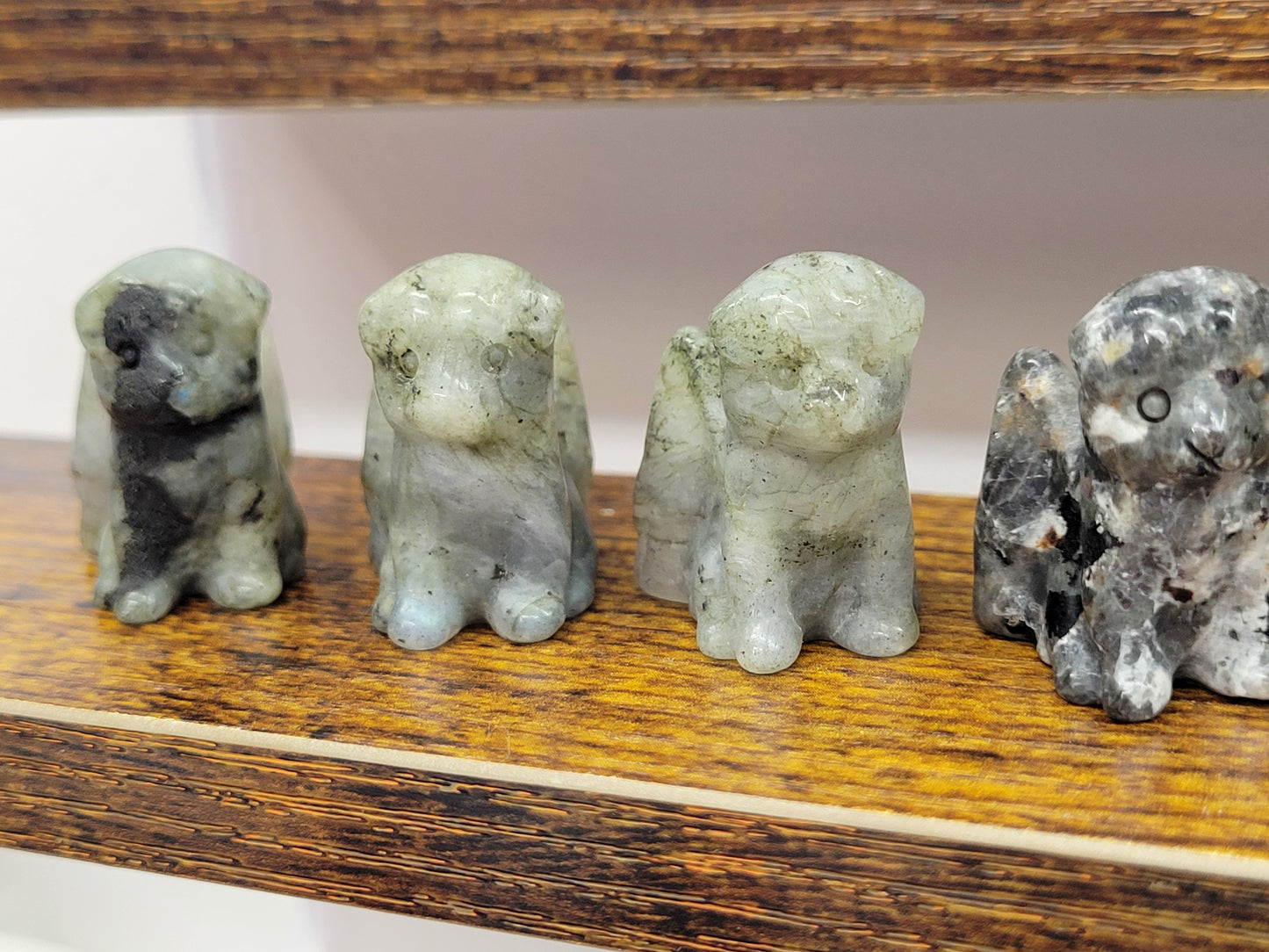 Dog carving - Angel dog (small)