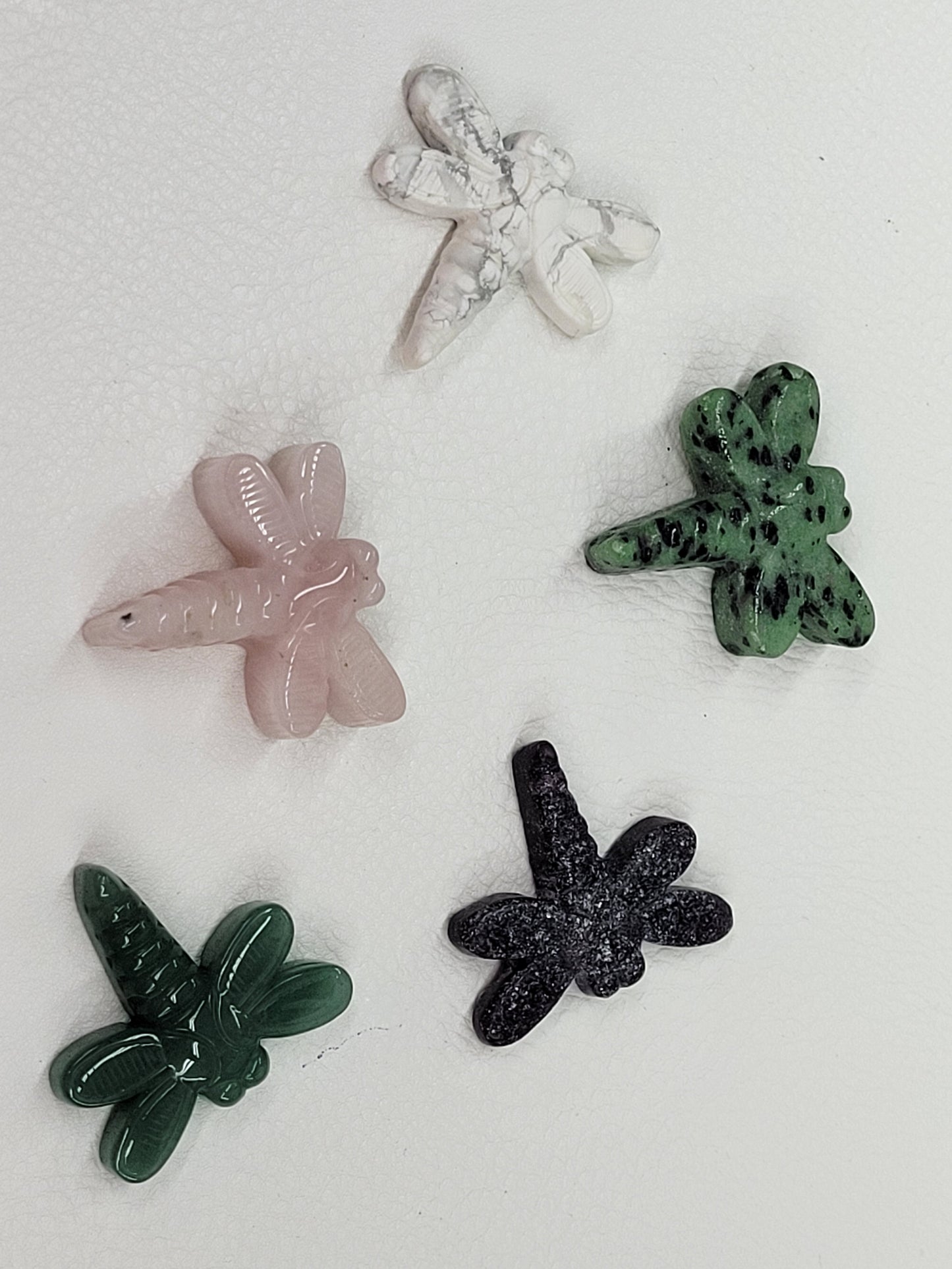 Dragonfly carving (small)