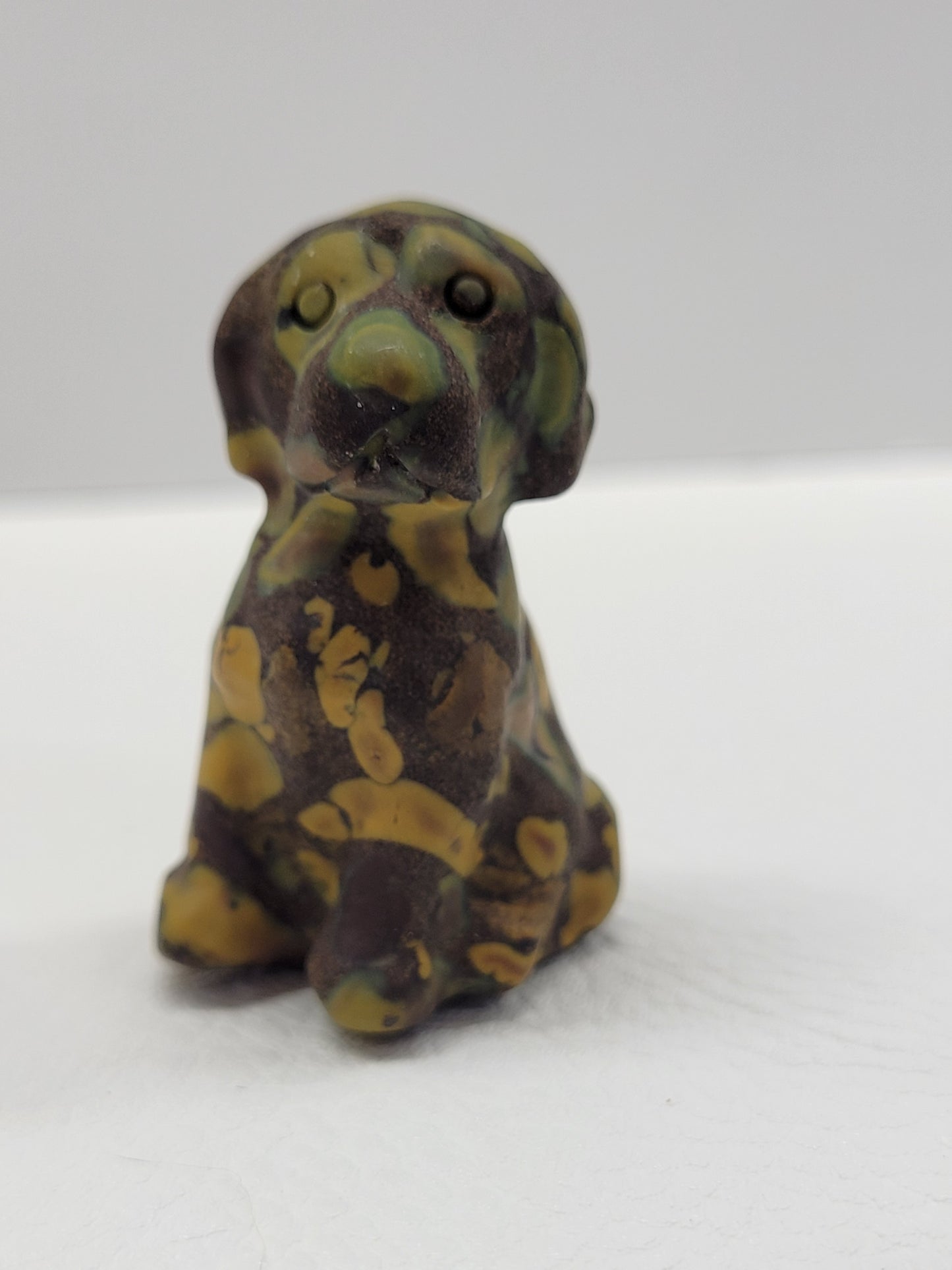 Dog carving - Labrador (small)