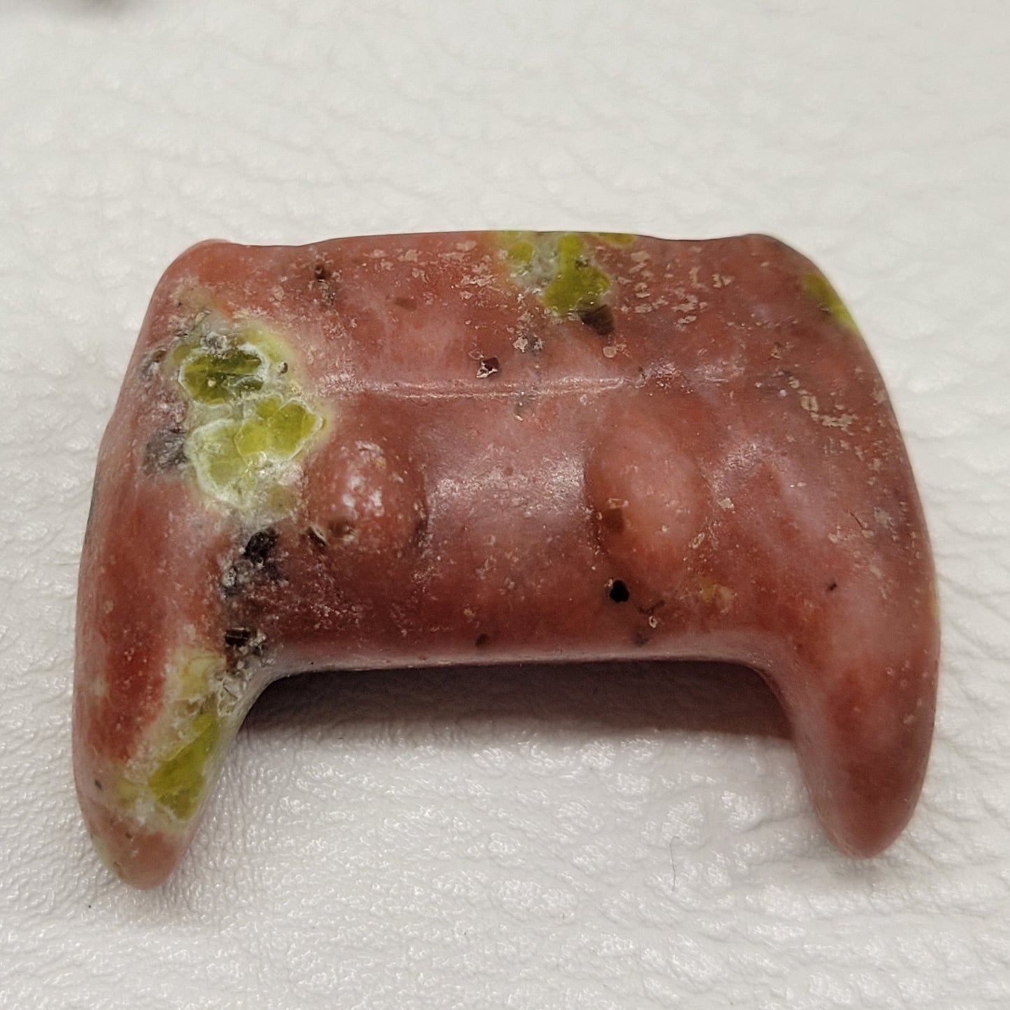 Game controller carvings