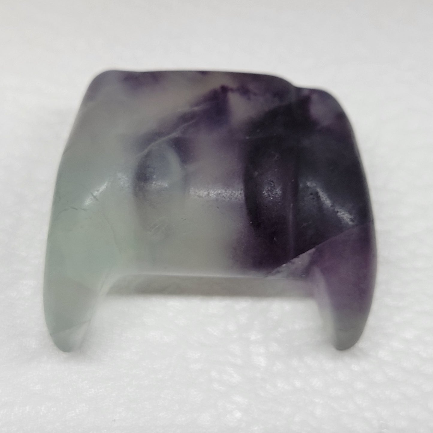 Game controller carvings