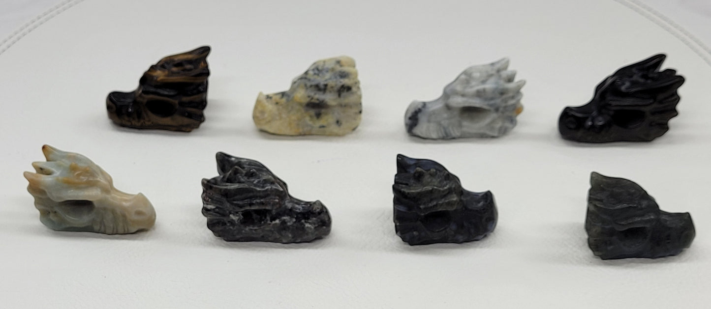 Dragon head carving (M)