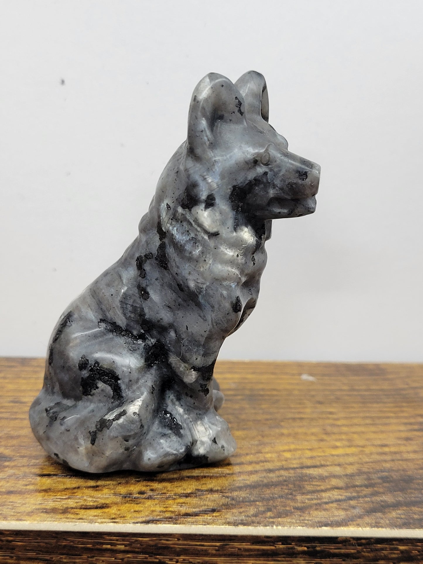 Dog carving - German Shepherd (large)