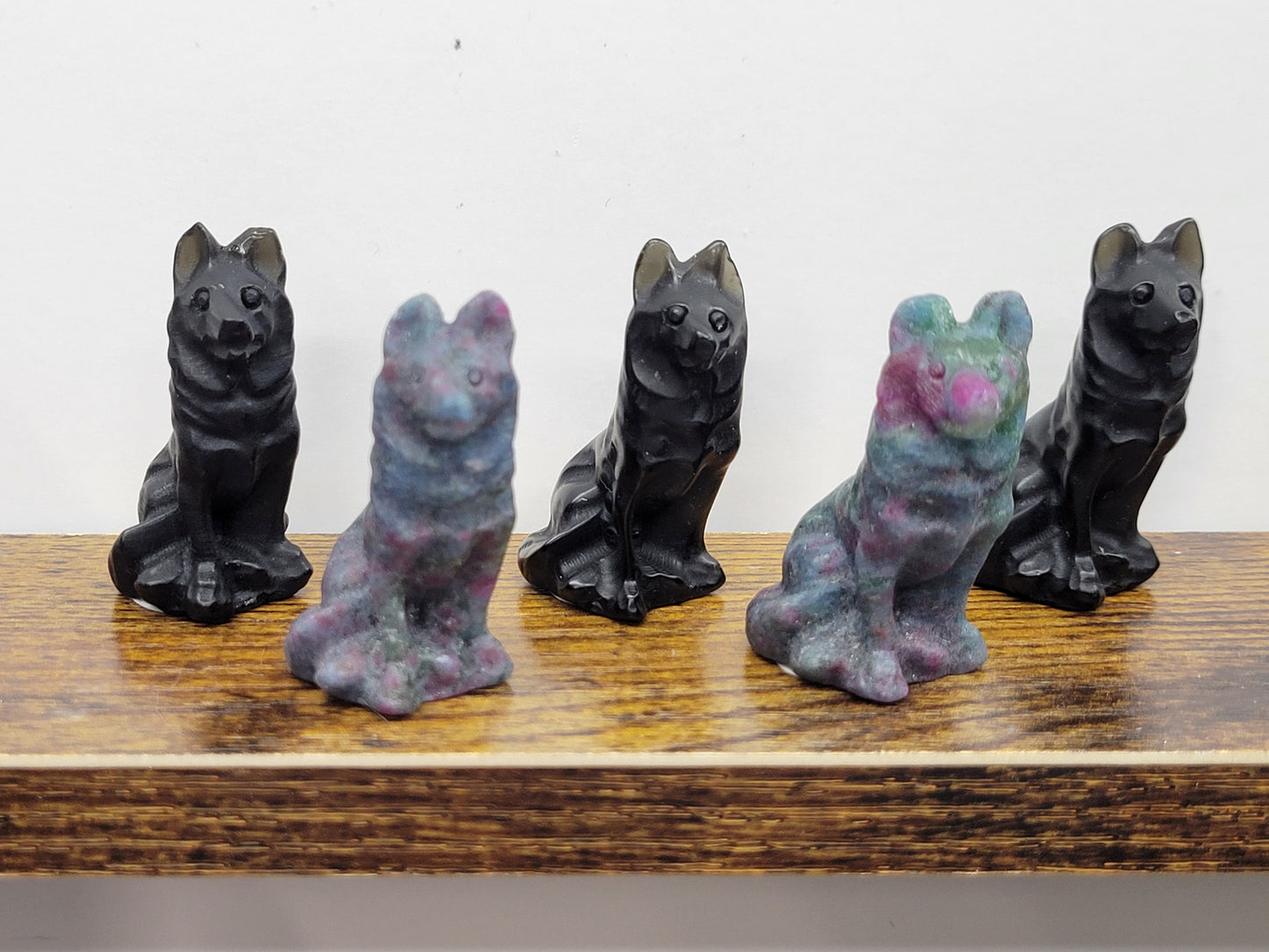 Dog carving - German Shepherd (small)