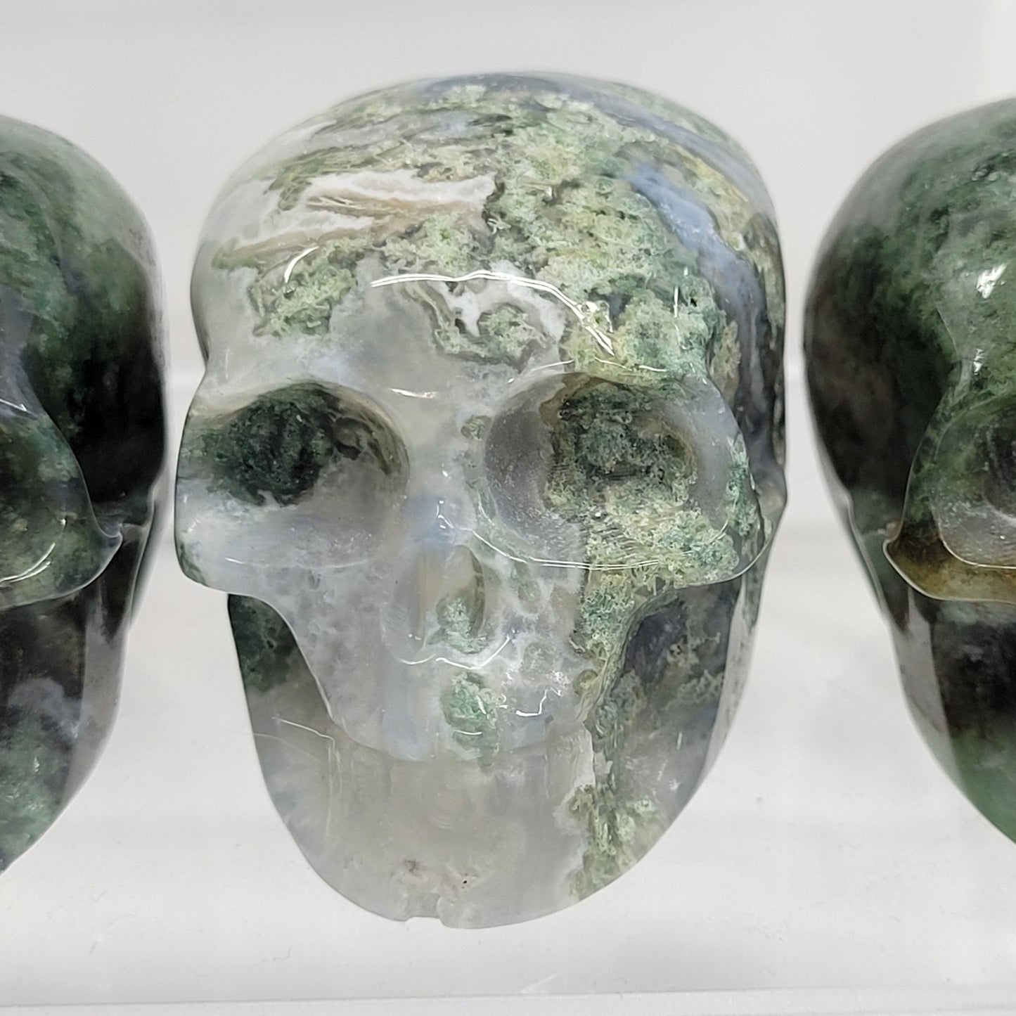 Skull small/medium - Moss Agate