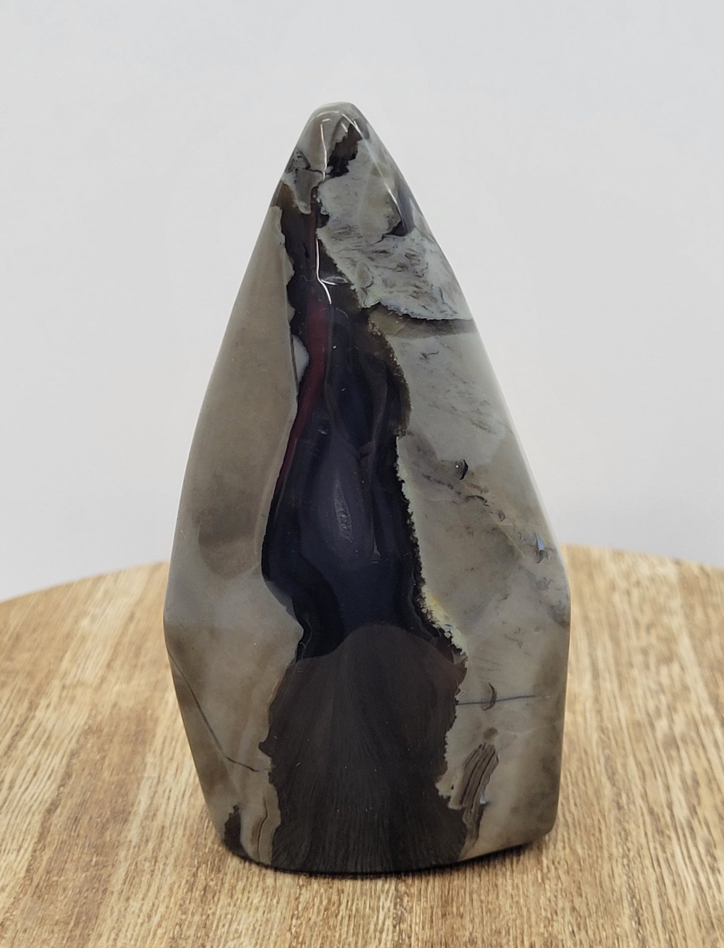 Volcano Agate teardrop flame