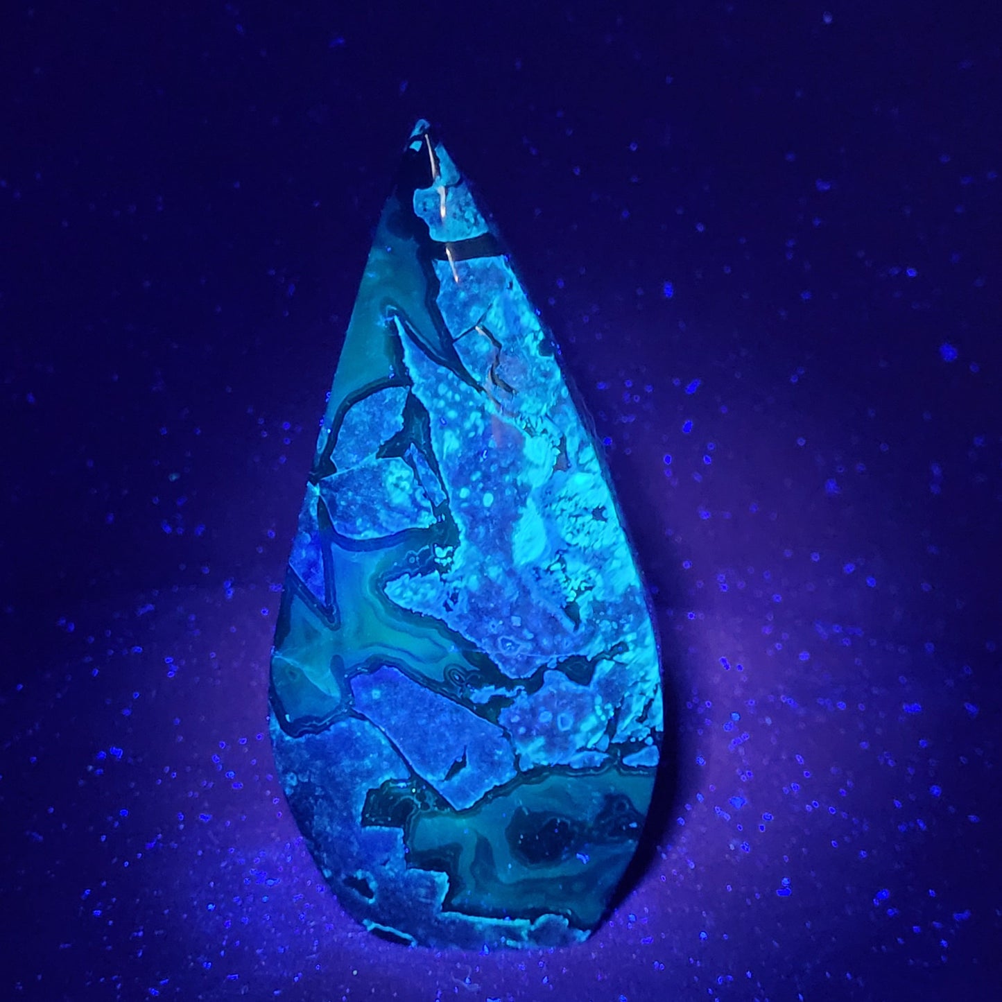 Volcano Agate teardrop flame