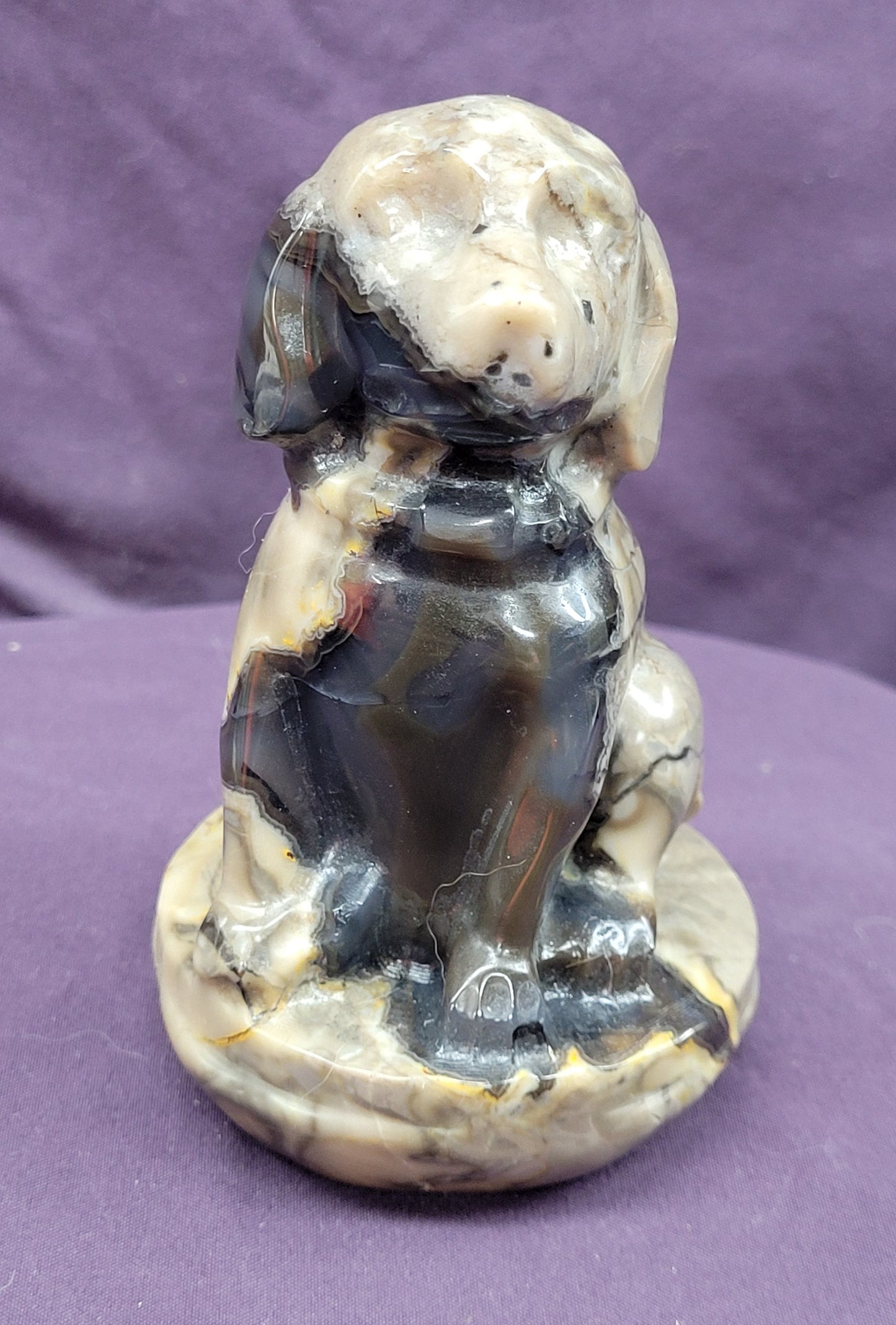 Dog carving - Volcano Agate (L)
