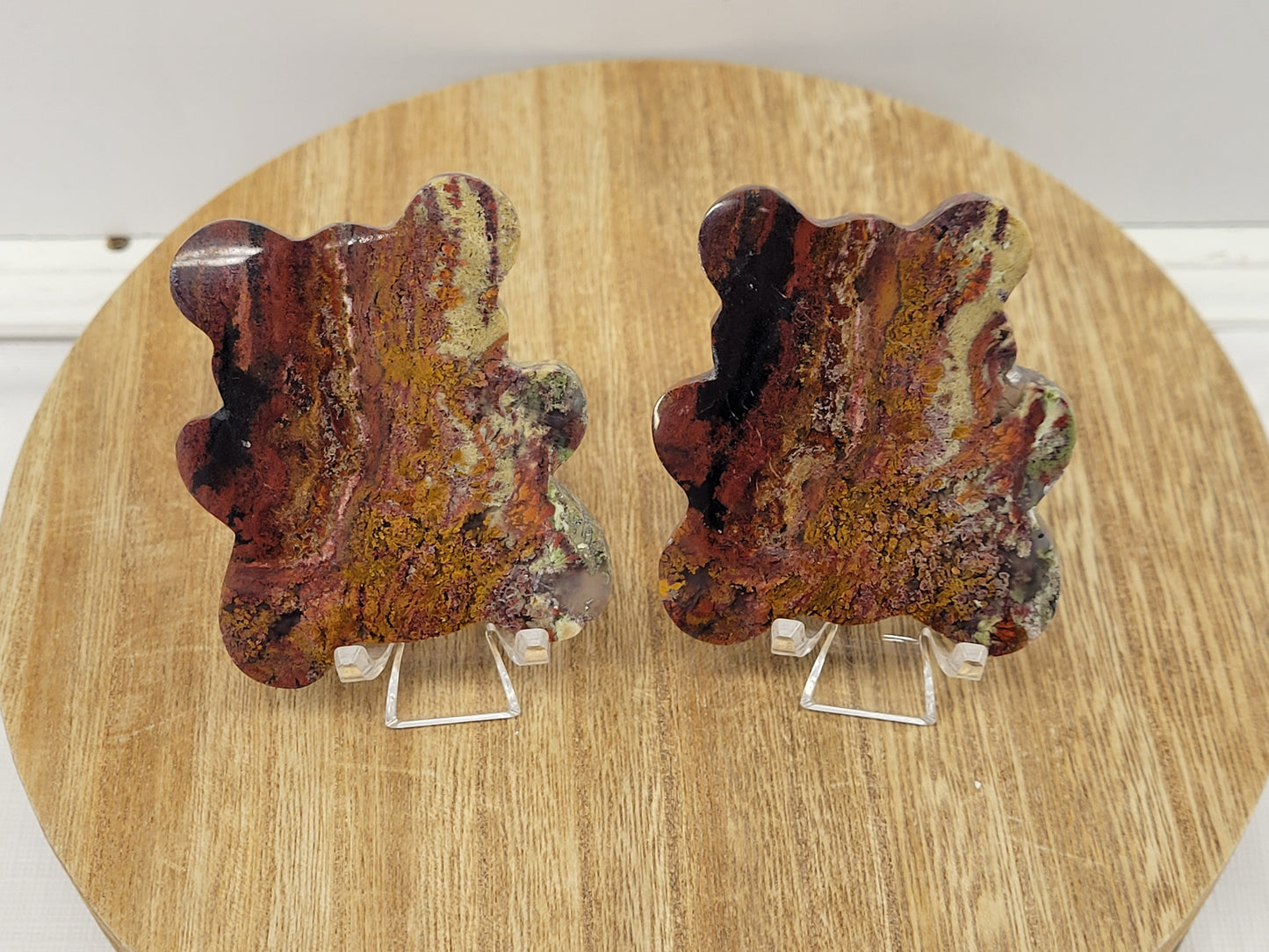 Scenic Moss bear carvings