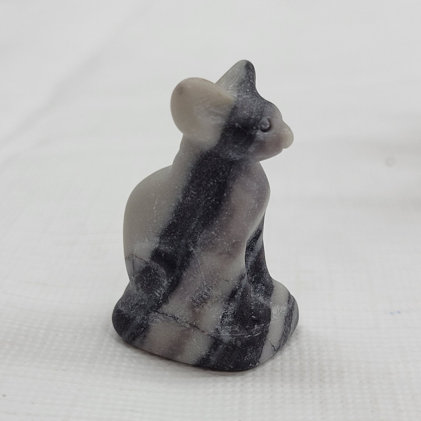 Egyptian Cat (Mau cat) carvings