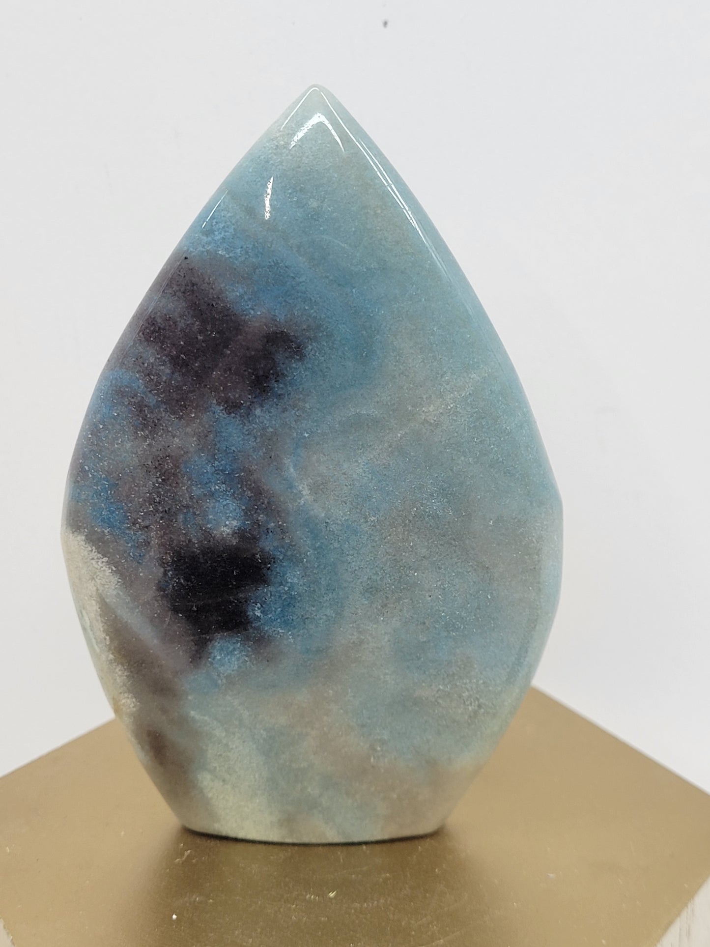 Trolleite teardrop flame