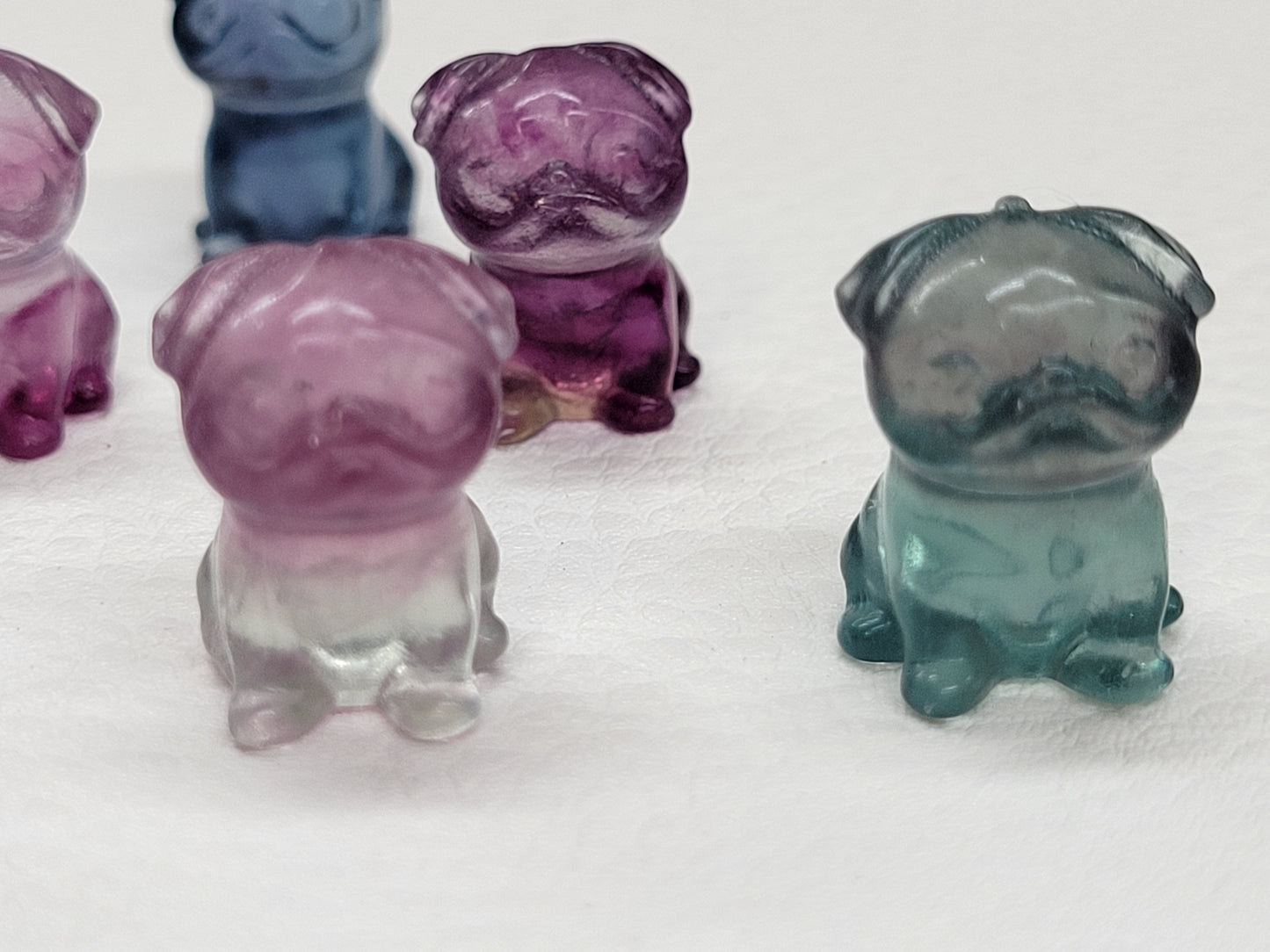 Fluorite mini - Pug dog