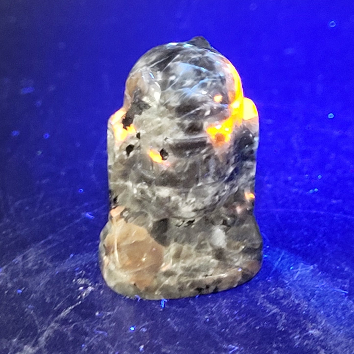 Star Wars carvings - R2D2