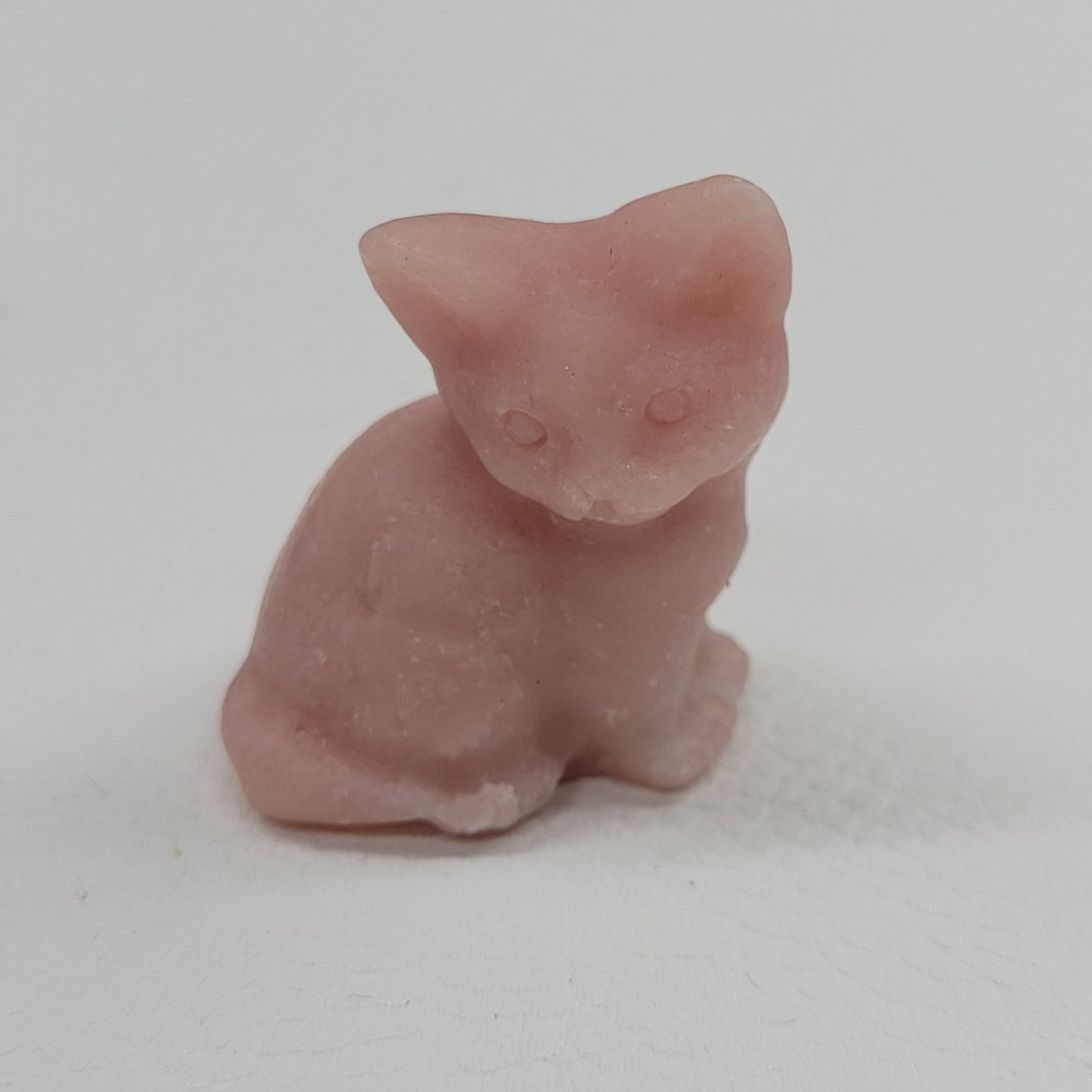 Cat/kitty carvings - side sitting