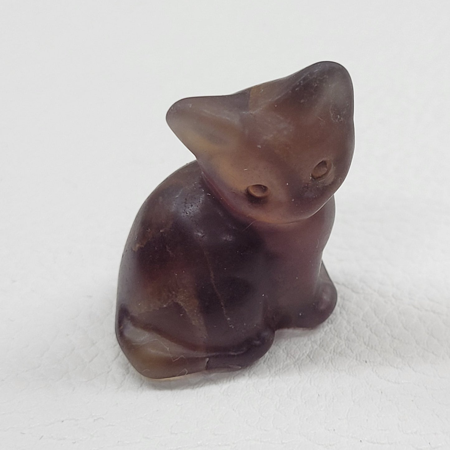 Cat/kitty carvings - side sitting