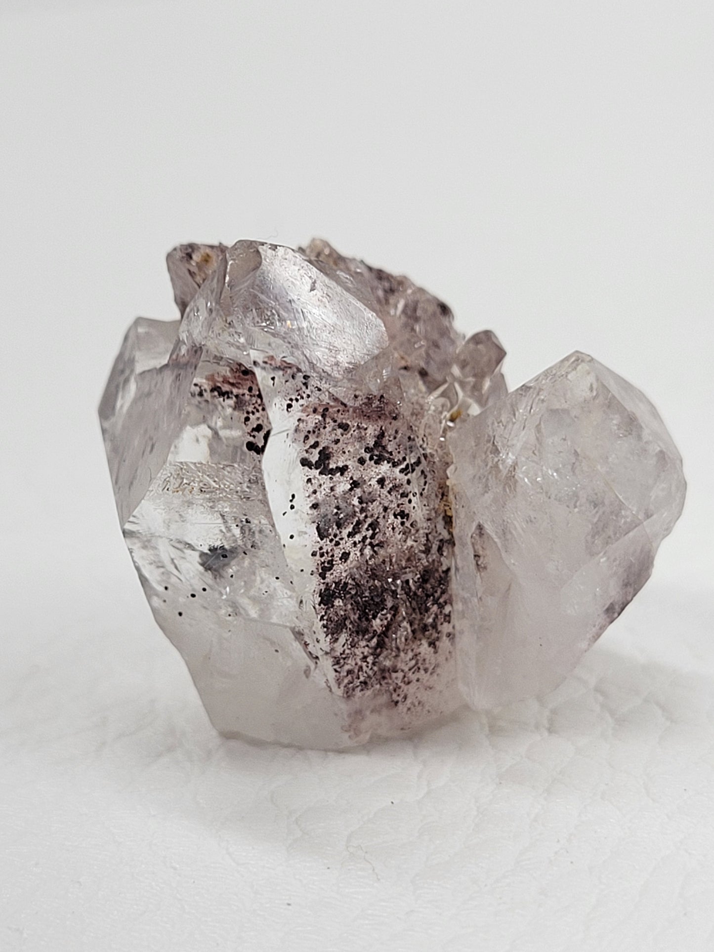 Quartz w/ Hematite inclusions