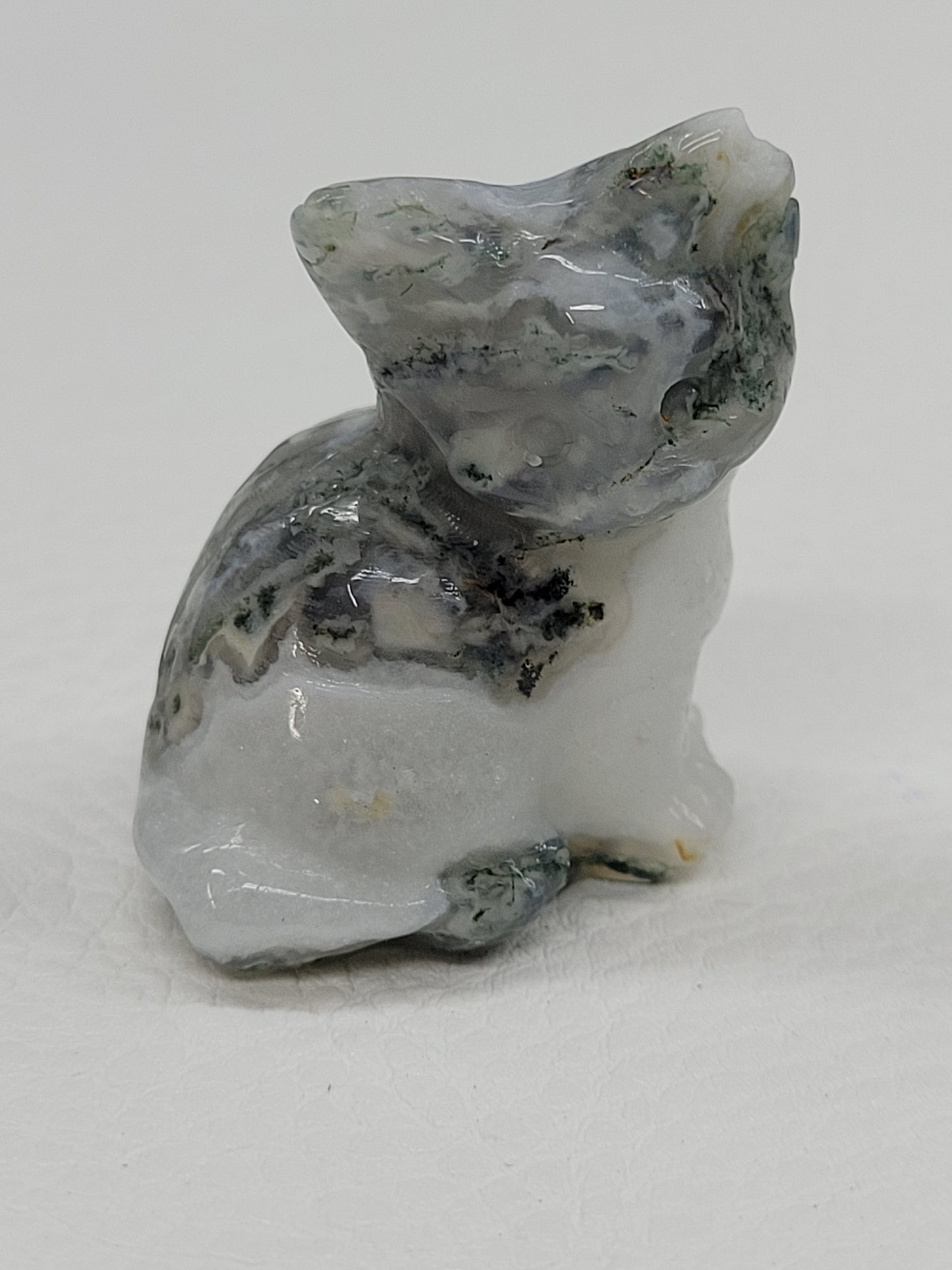 Cat/kitty carvings - side sitting