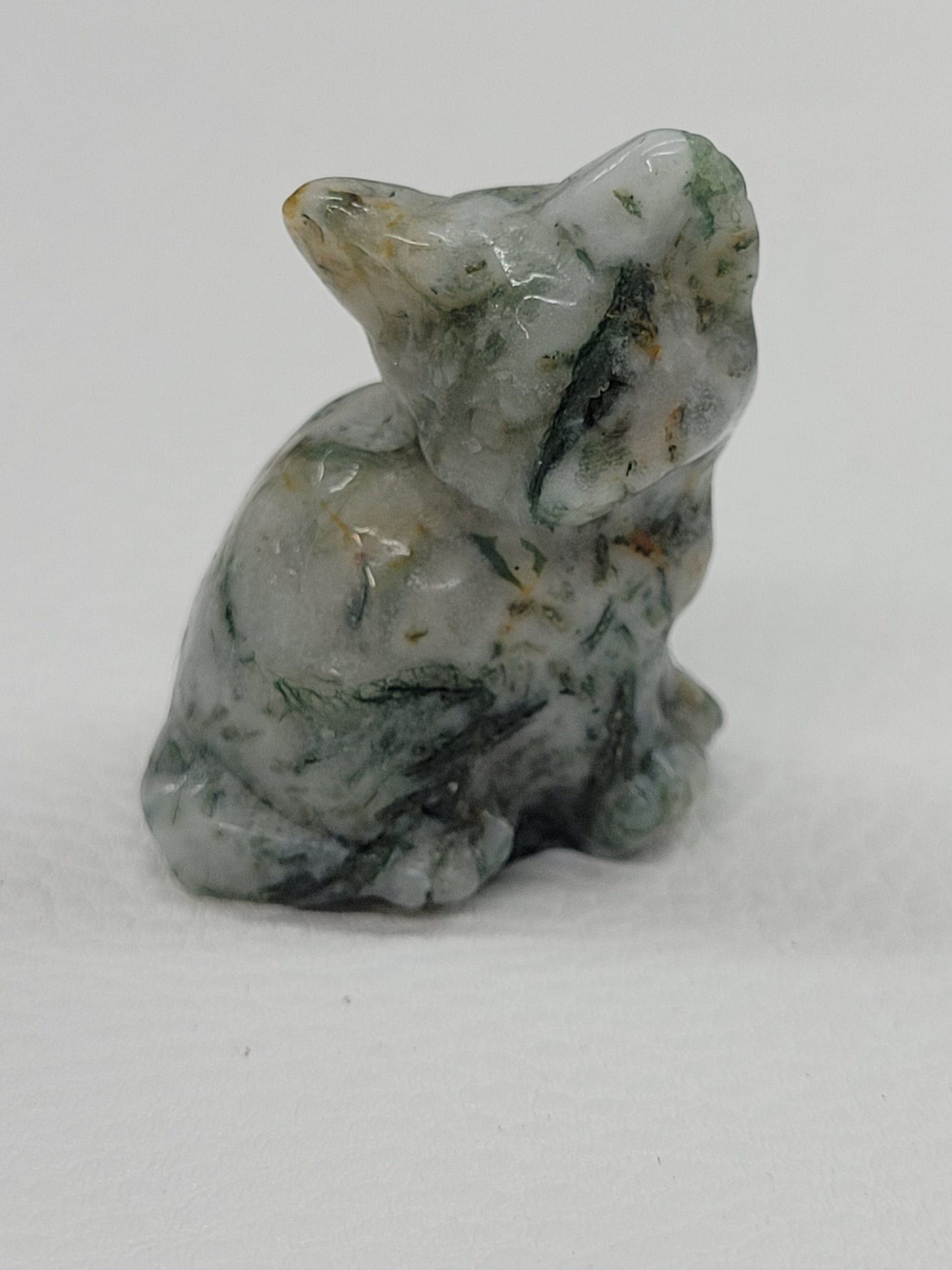 Cat/kitty carvings - side sitting