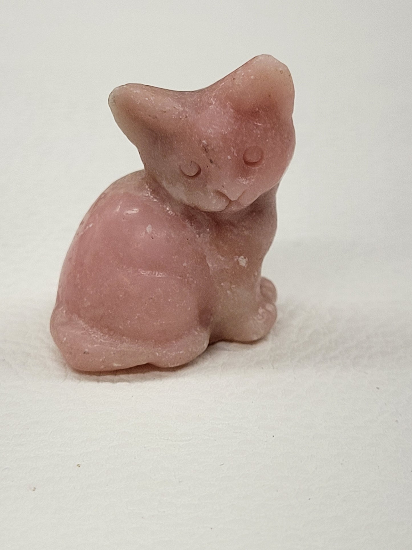 Cat/kitty carvings - side sitting