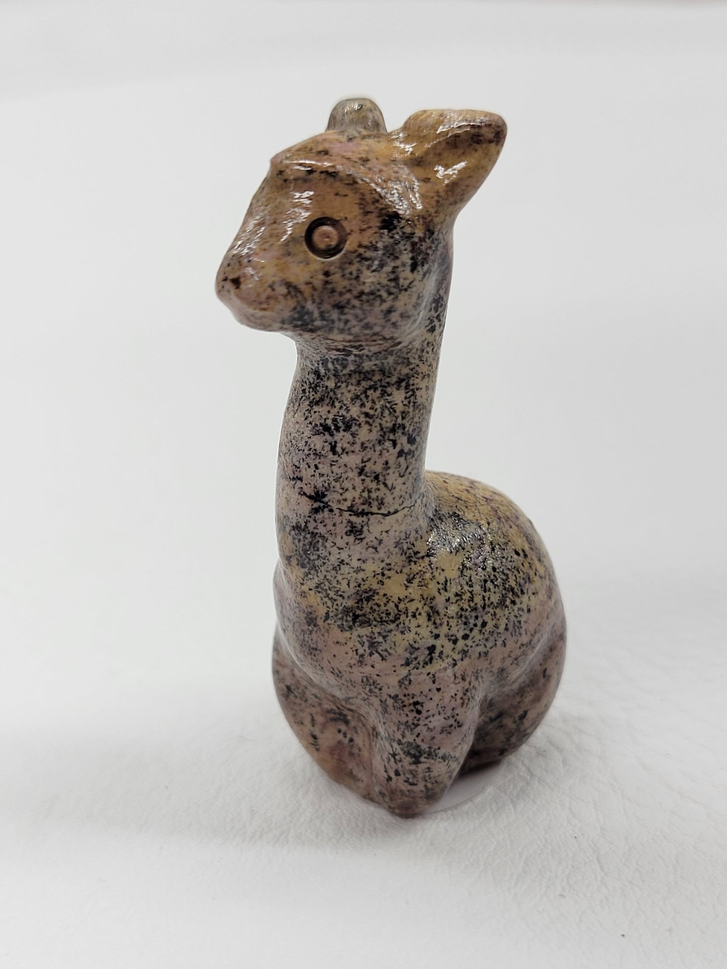 Picture Jasper llama carving (small)