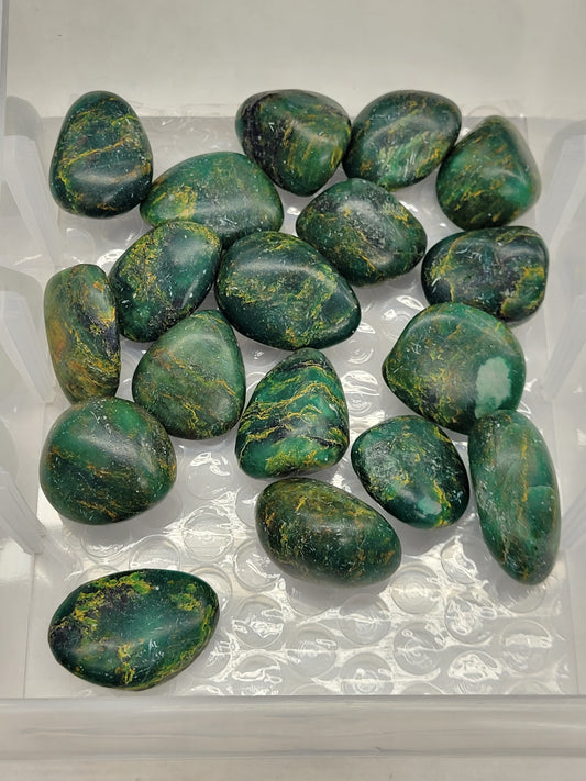 Brazilian Emerald tumbles