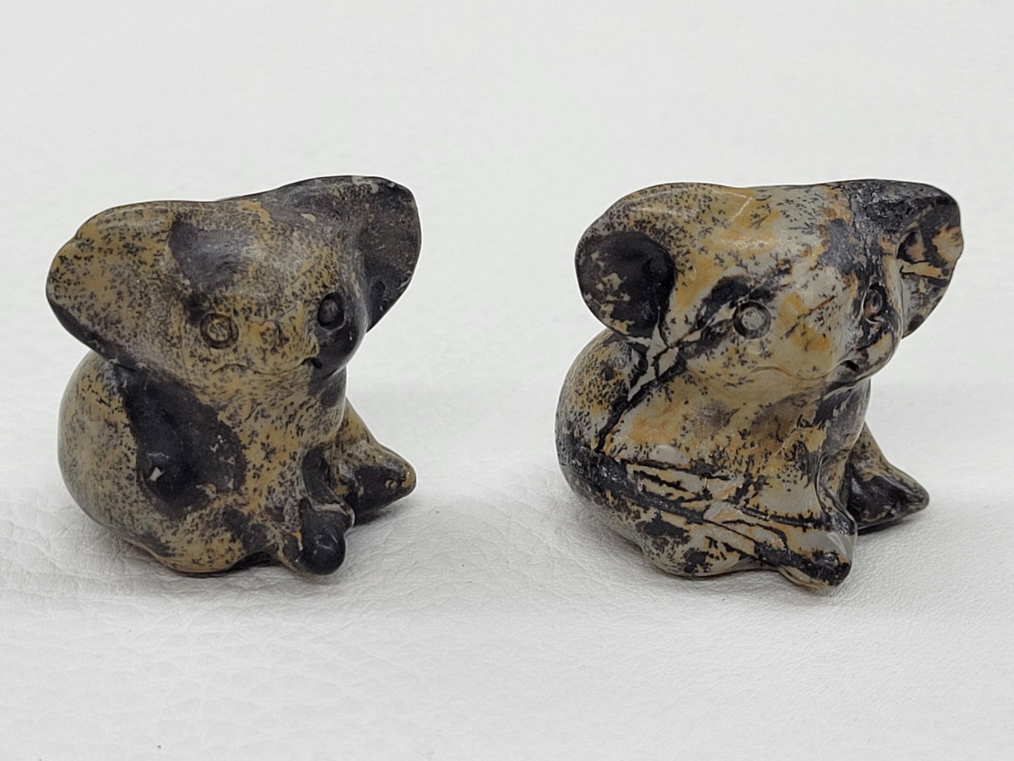 Koala carving (S)