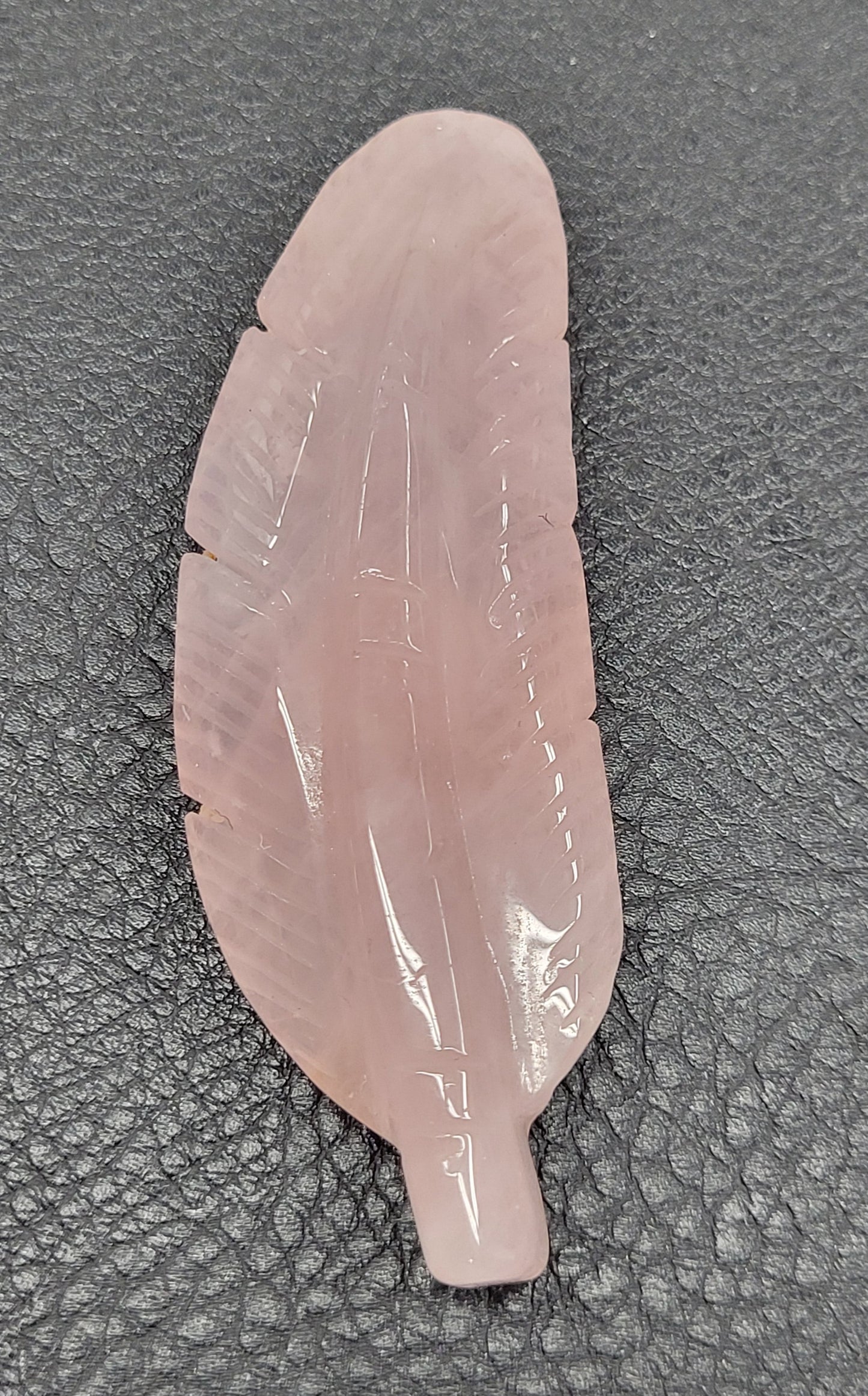 Feather carving (medium)