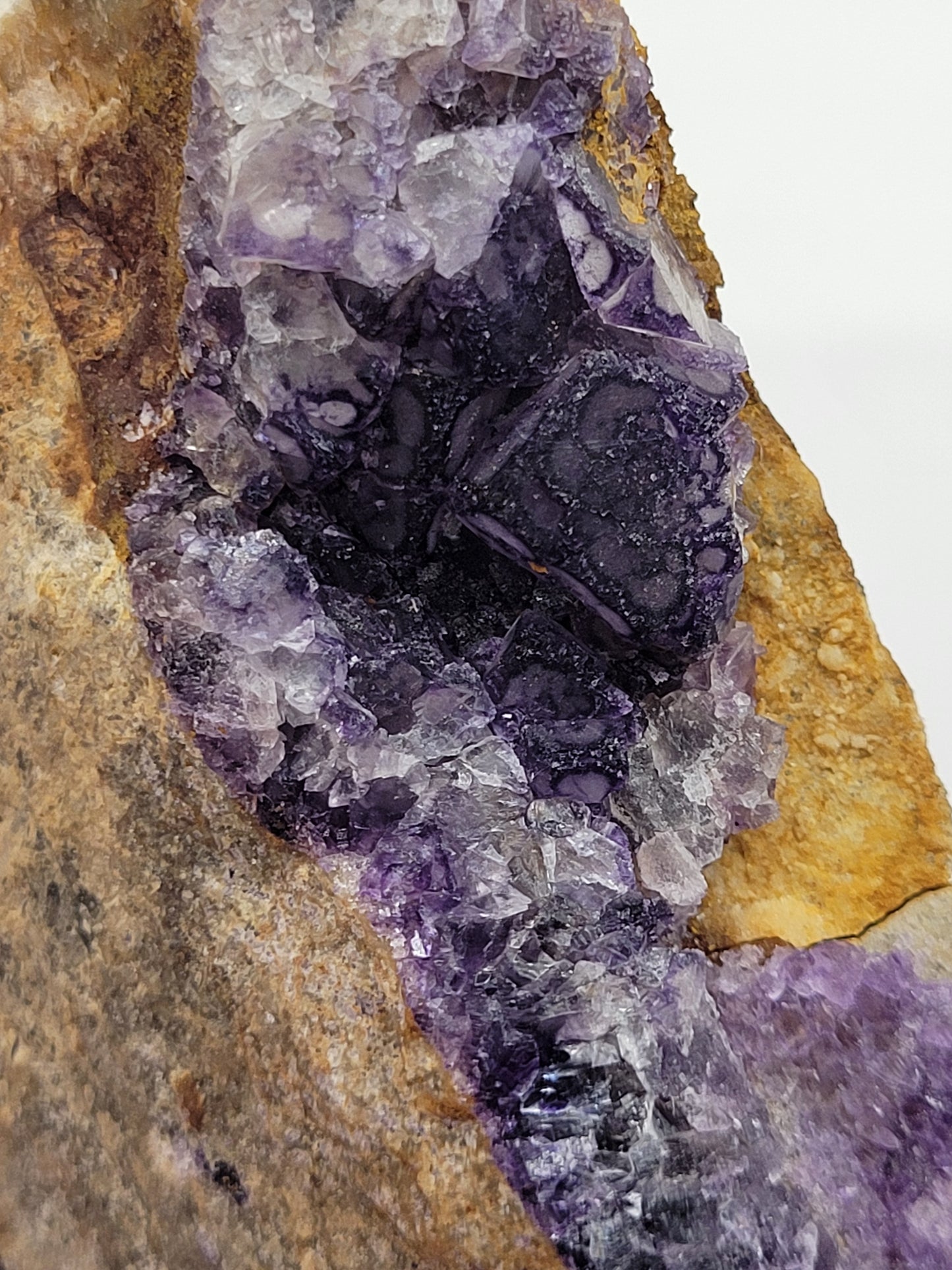 QR Code Fluorite - China