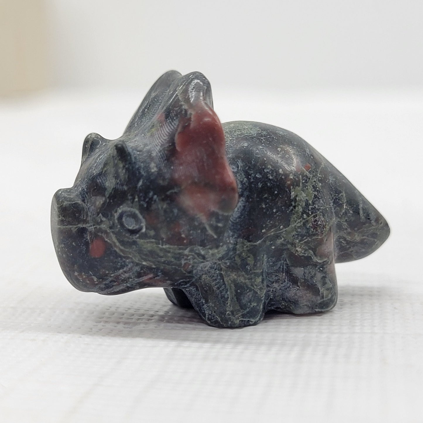 Dinosaur Triceratops (small)