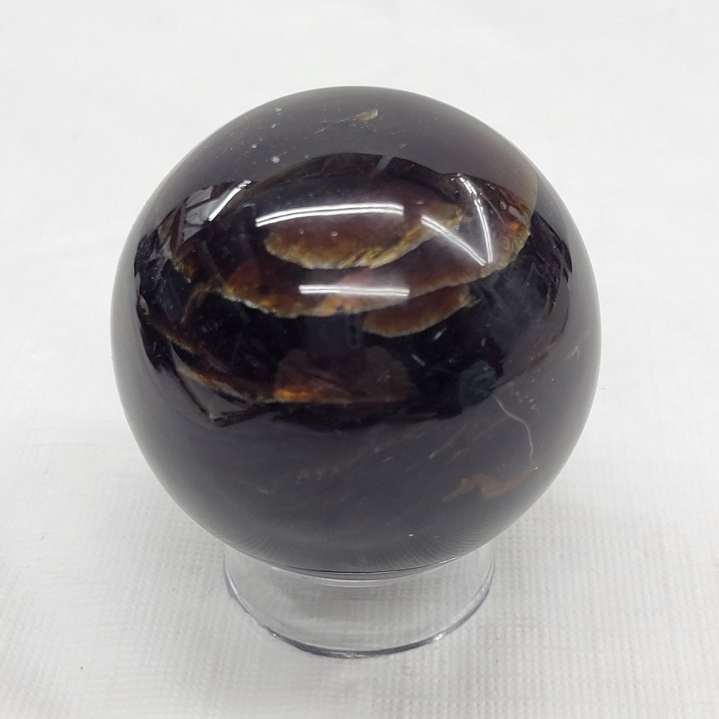 Amber sphere