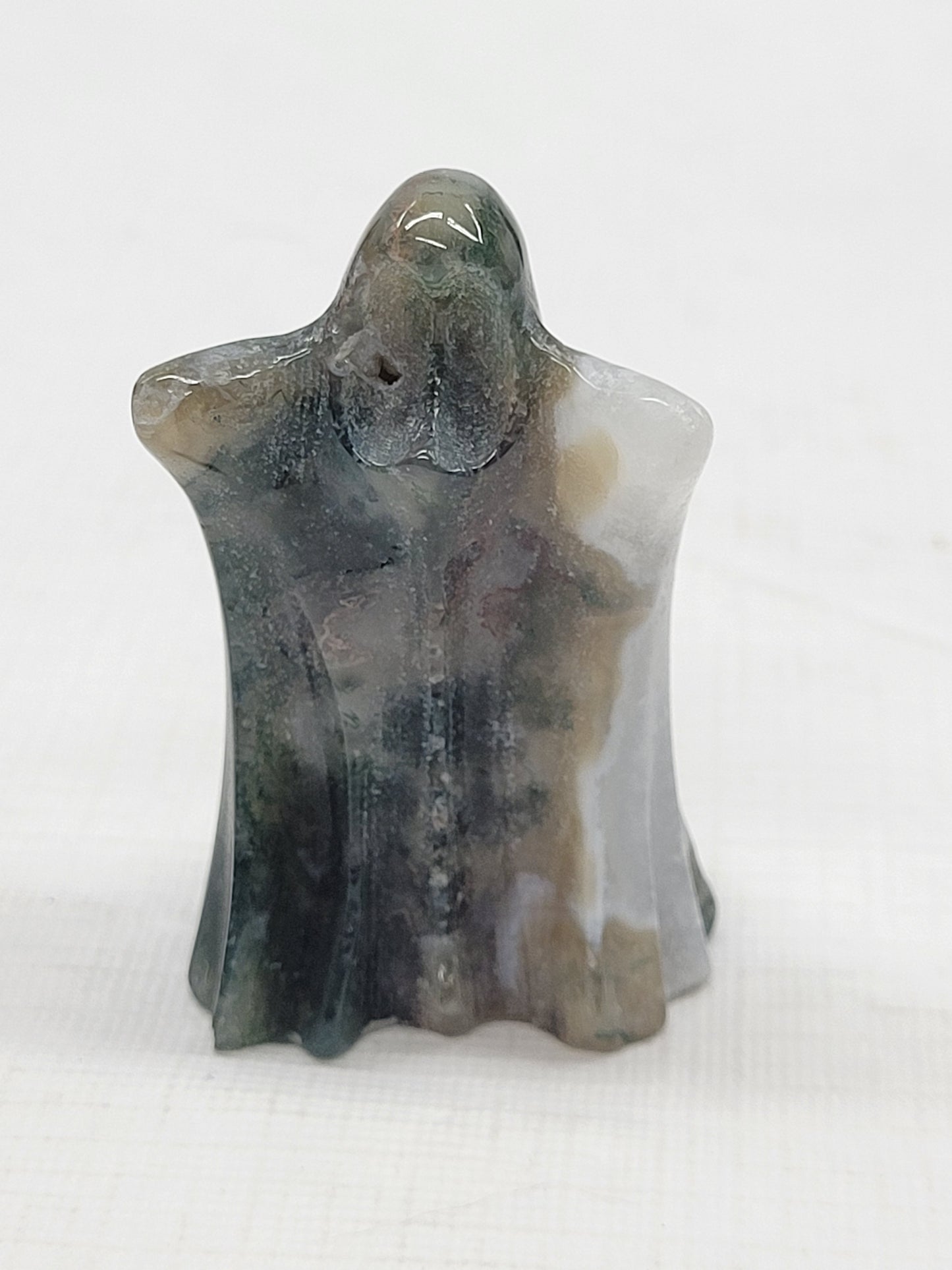 Faceless sheet ghost carving