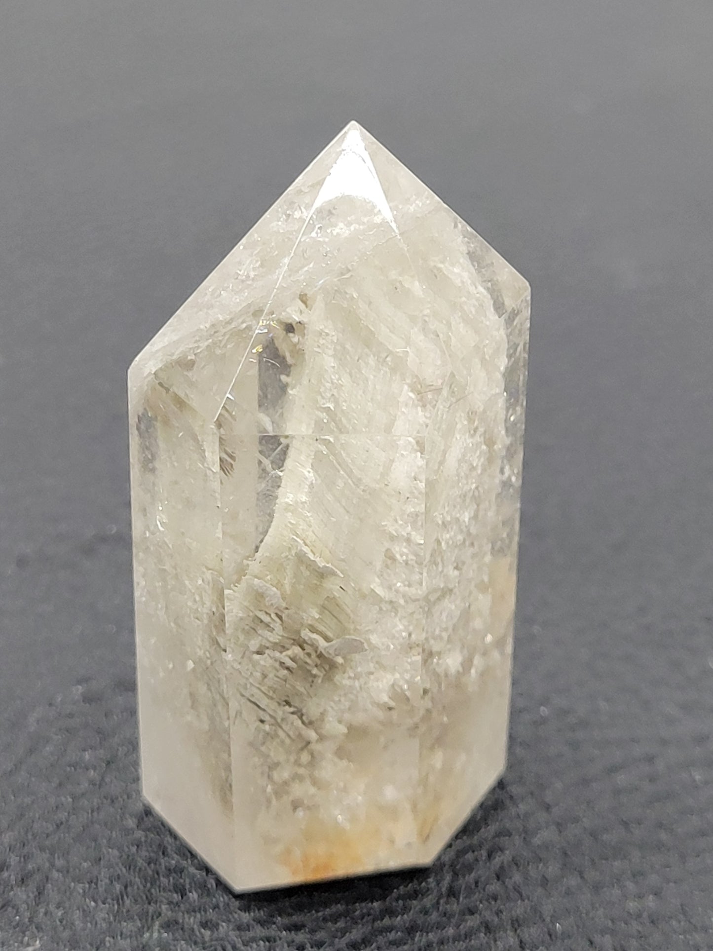 Garden Quartz tower (medium to large)