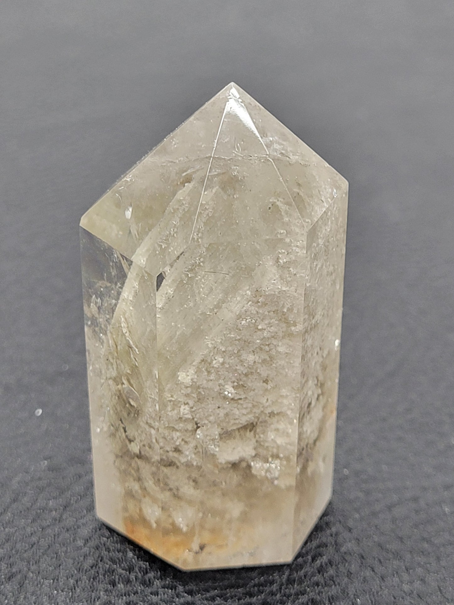 Garden Quartz tower (medium to large)