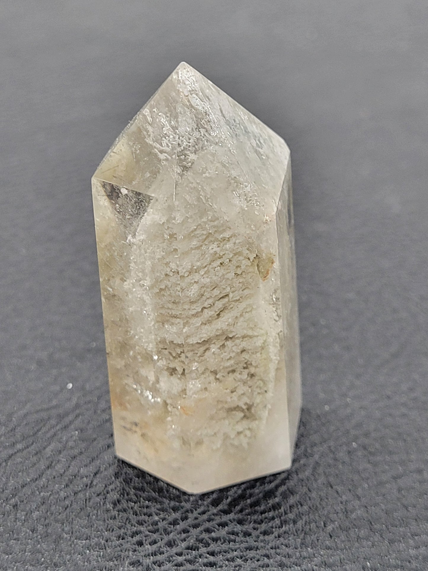 Garden Quartz tower (medium to large)