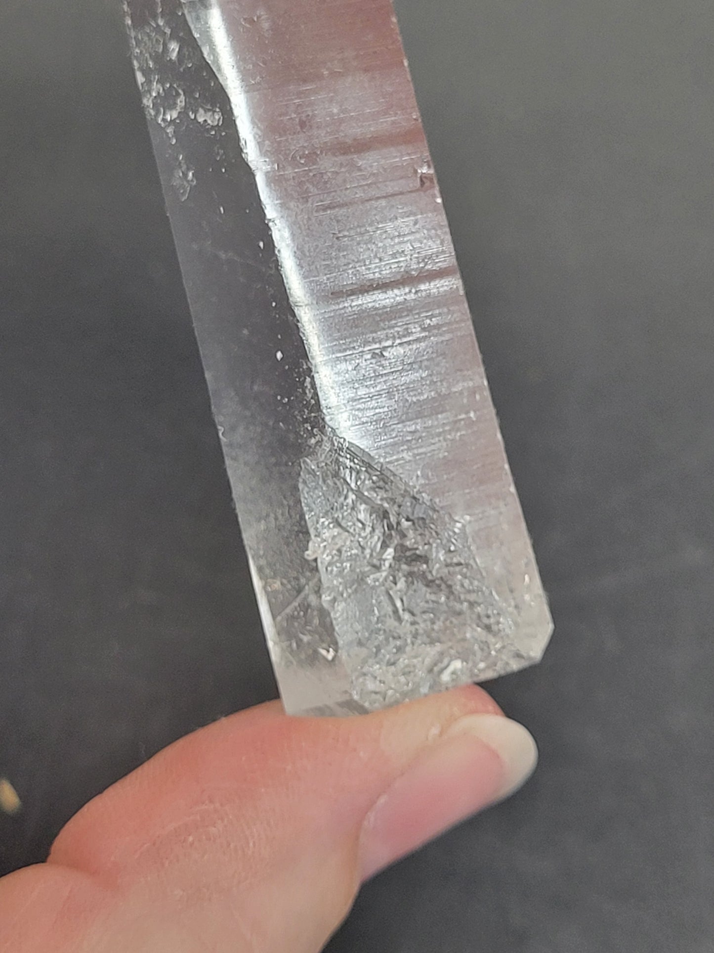 Lemuiran Quartz tower (1 of 2)