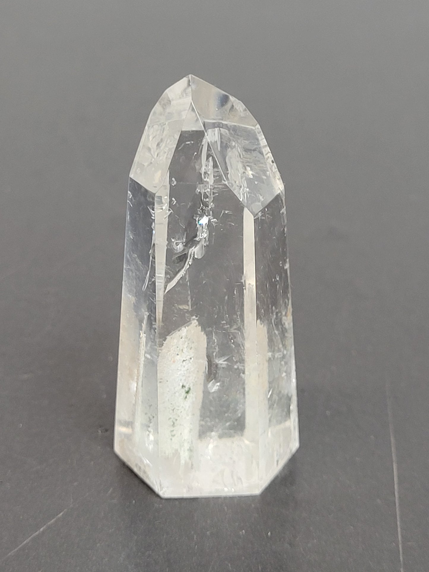 Lemuiran Quartz tower (1 of 2)