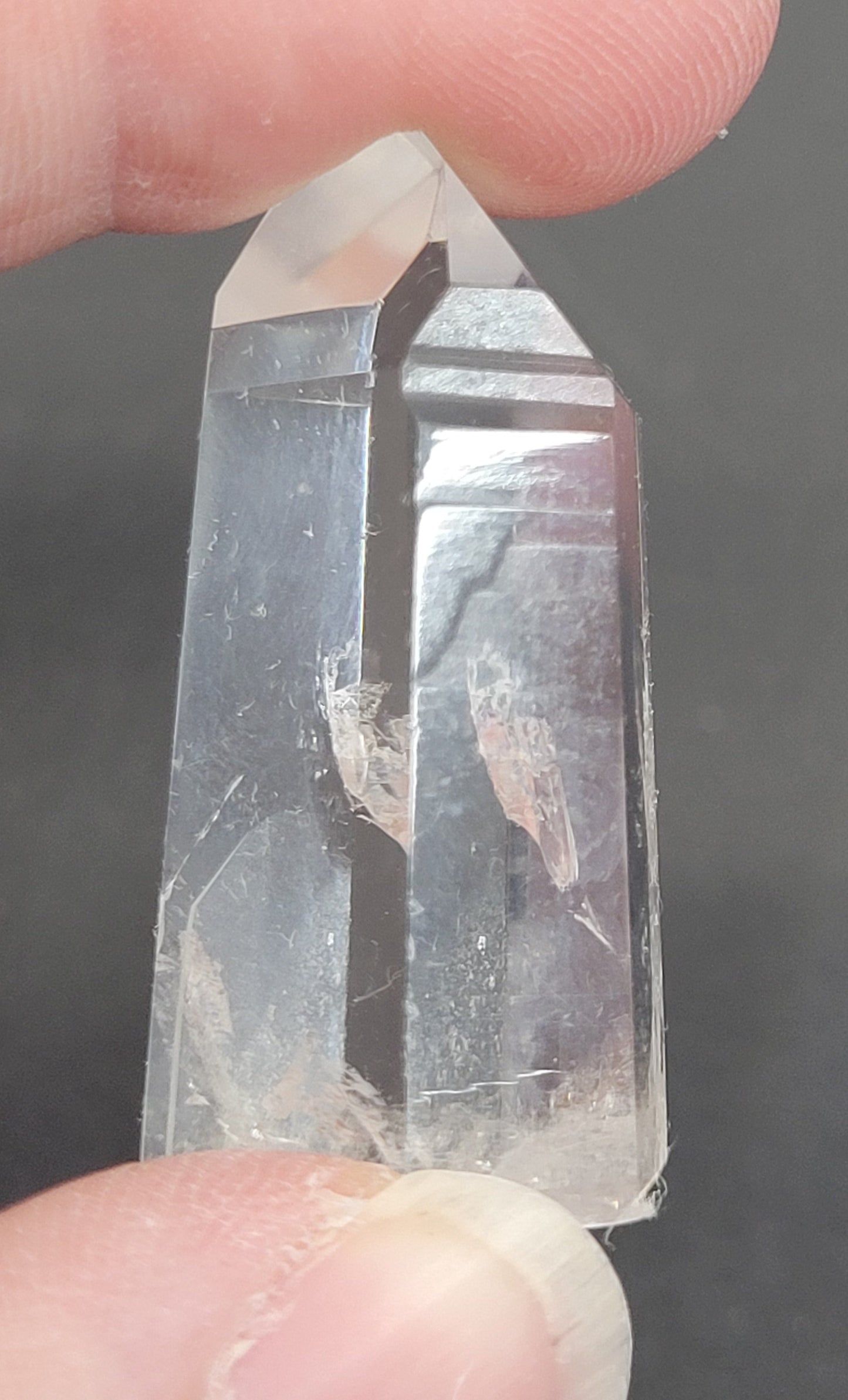 Lemuiran Quartz tower (1 of 2)