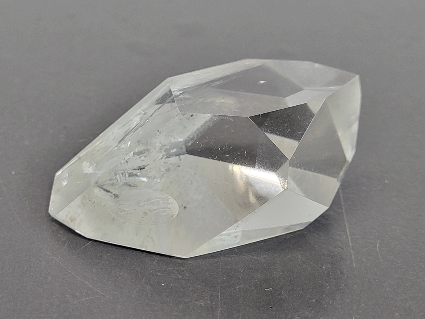 Lemuiran Quartz tower (1 of 2)