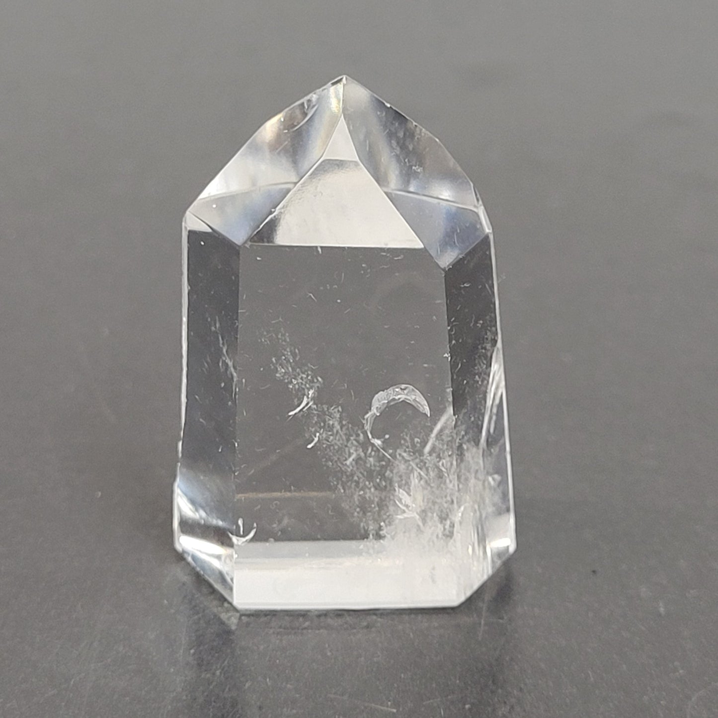 Lemuiran Quartz tower (1 of 2)