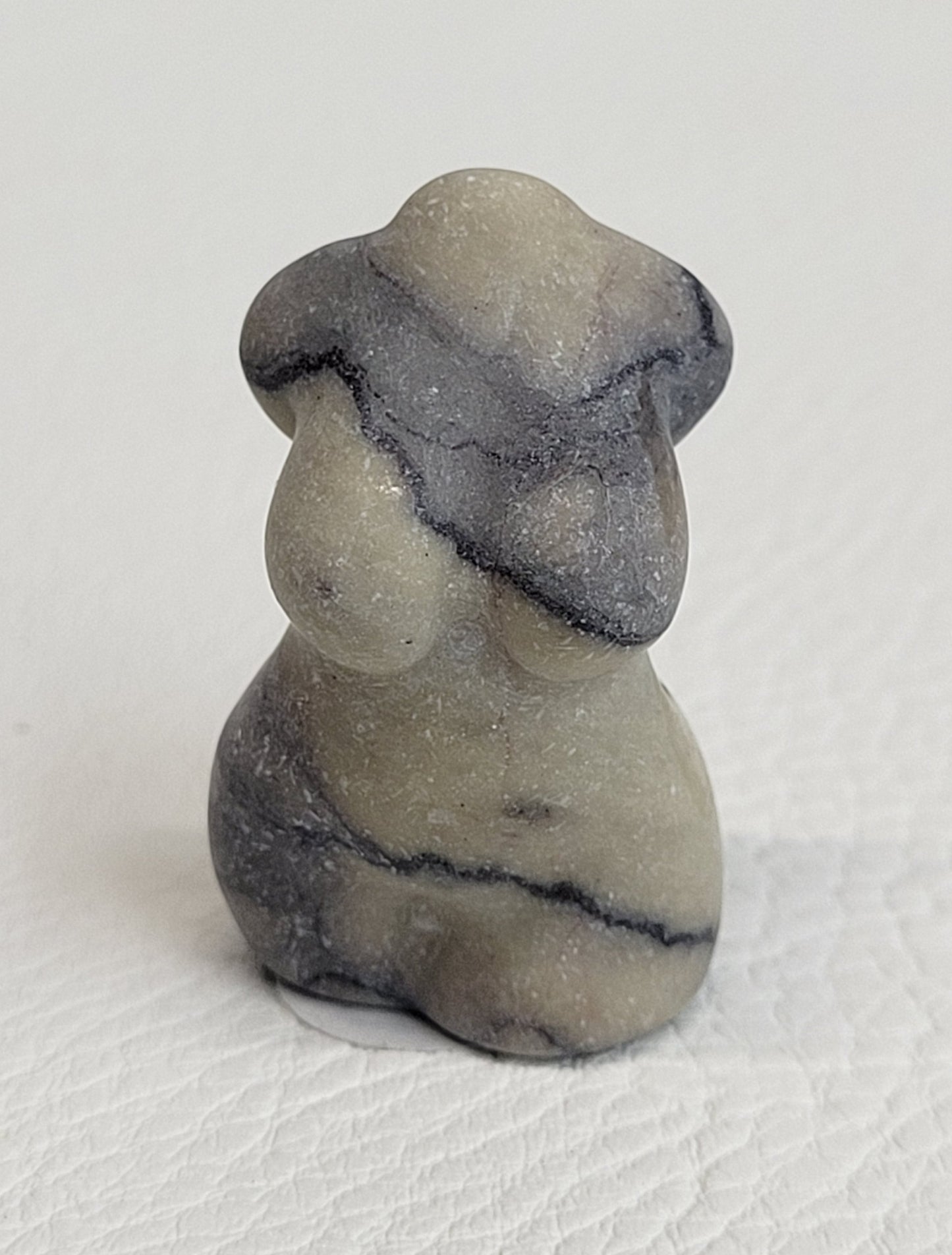 Goddess body Curvy (small)