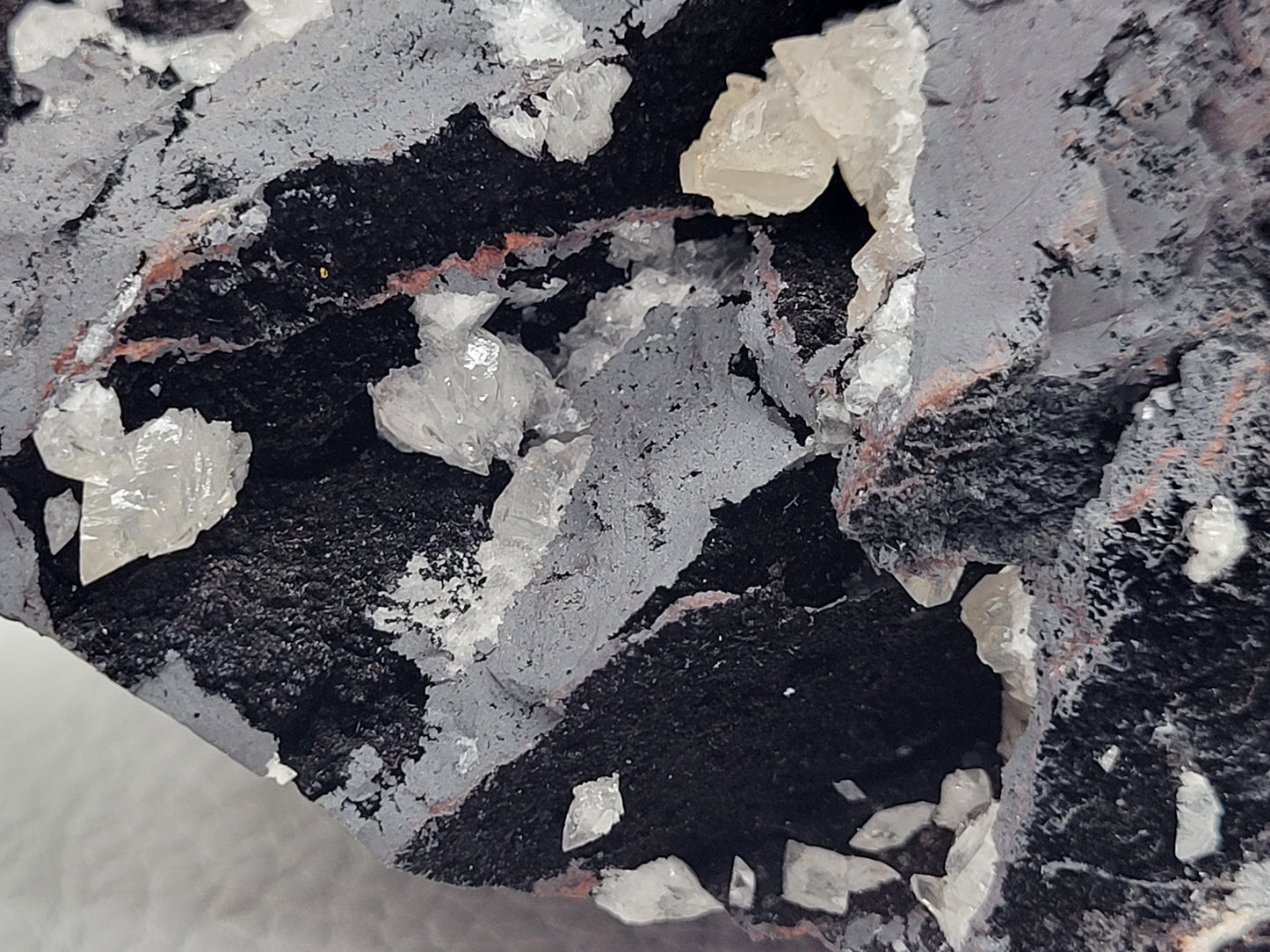 Rice Calcite on Goethite