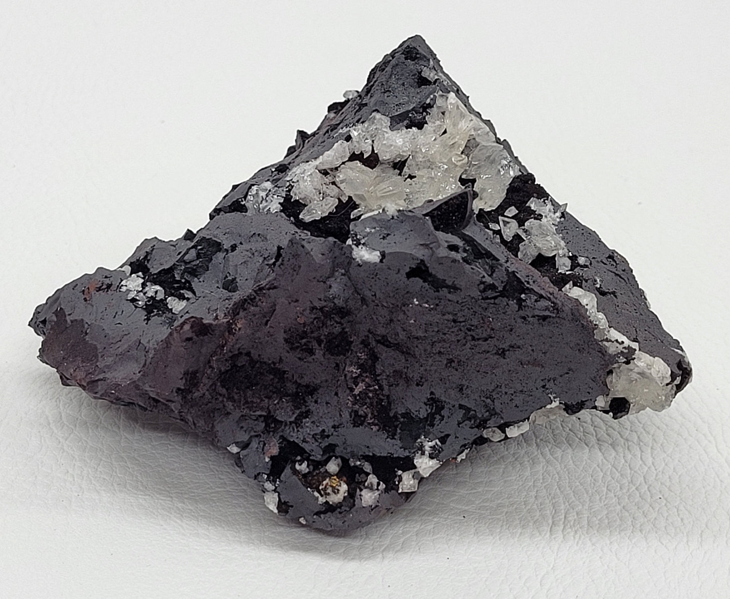Rice Calcite on Goethite